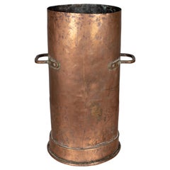 Grand pot en cuivre français du 18ème siècle