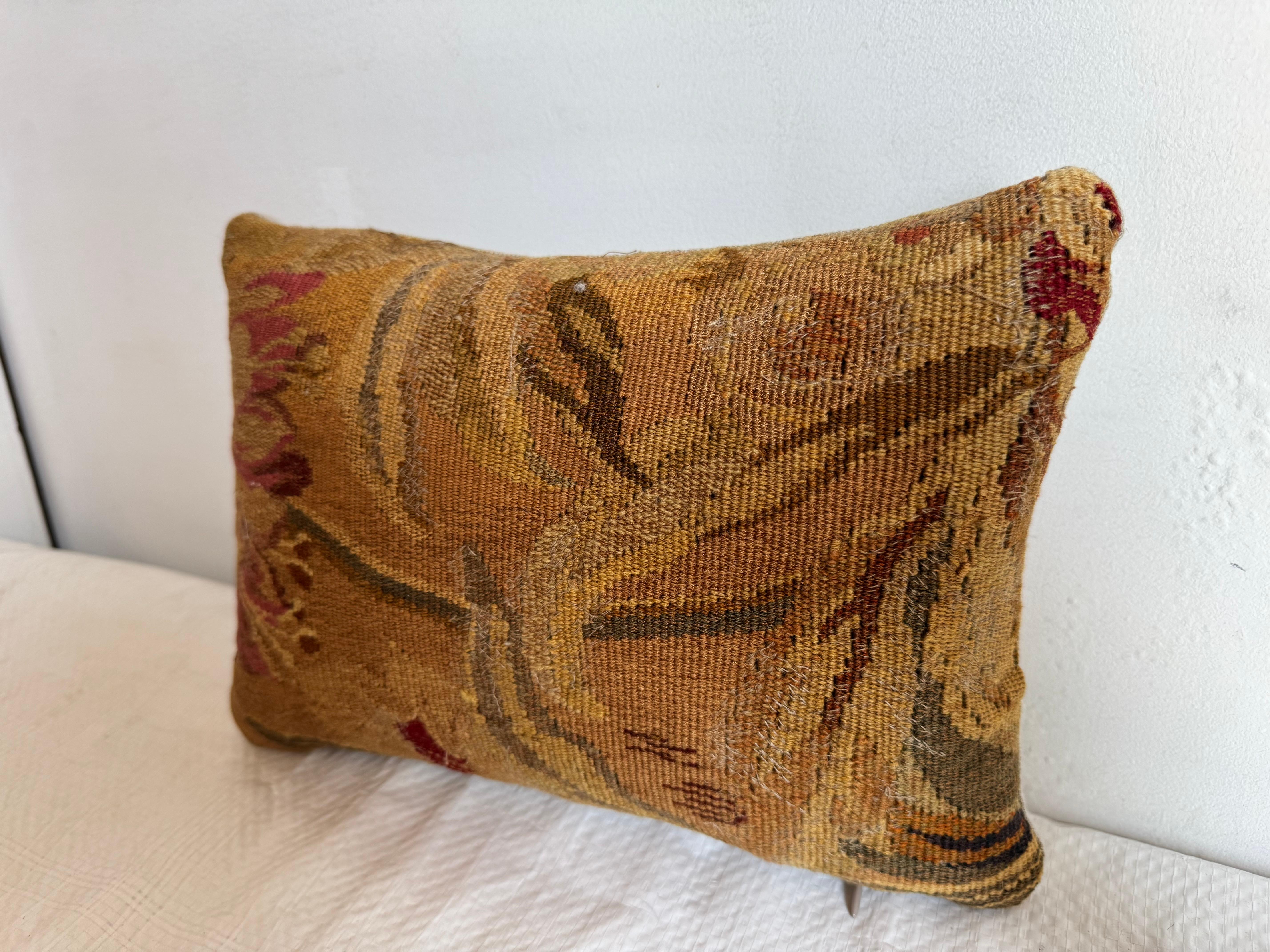Tapiz francés del siglo XVIII Aubusson en venta