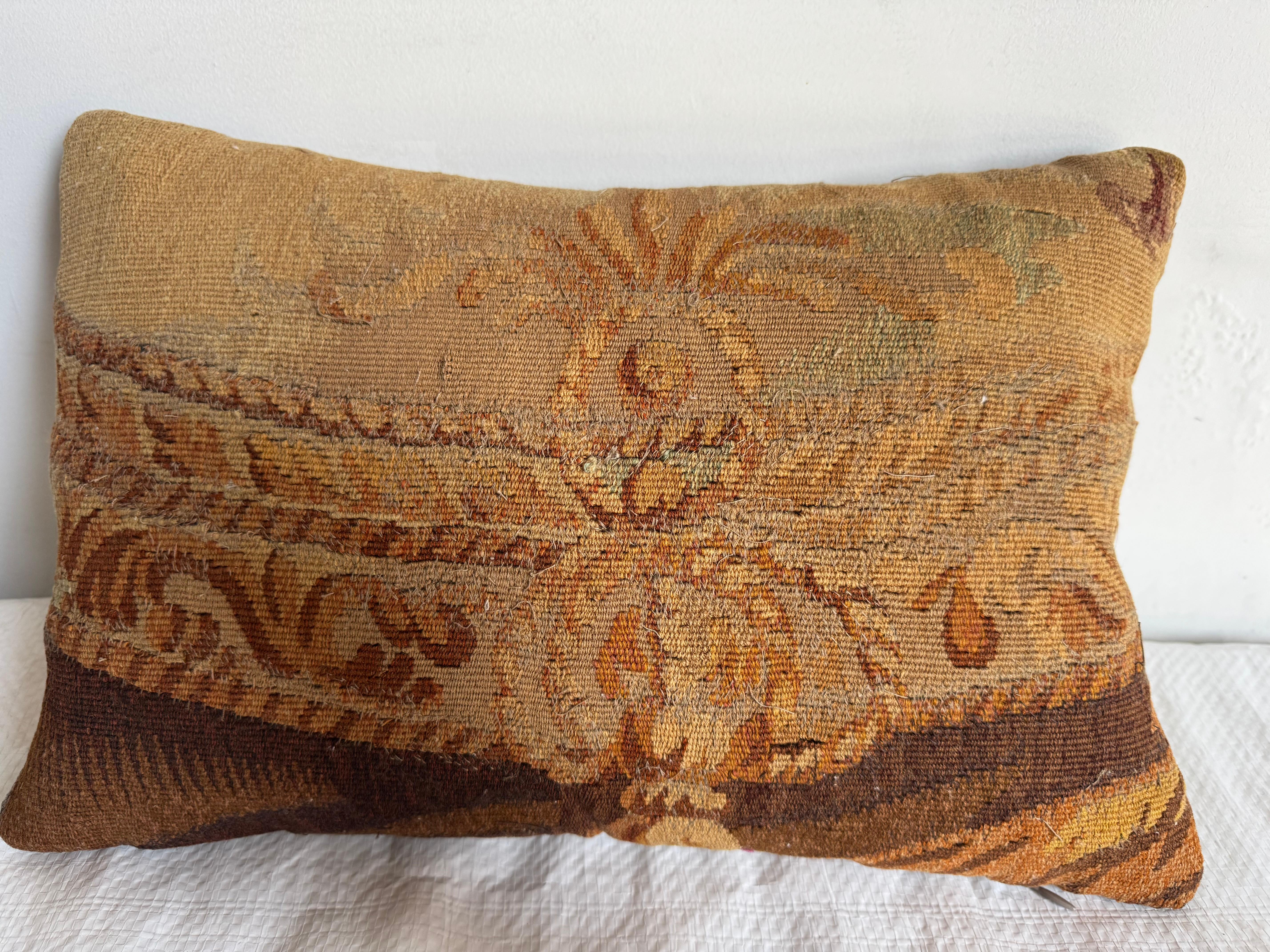 Aubusson Cuscino ad arazzo francese del XVIII secolo in vendita