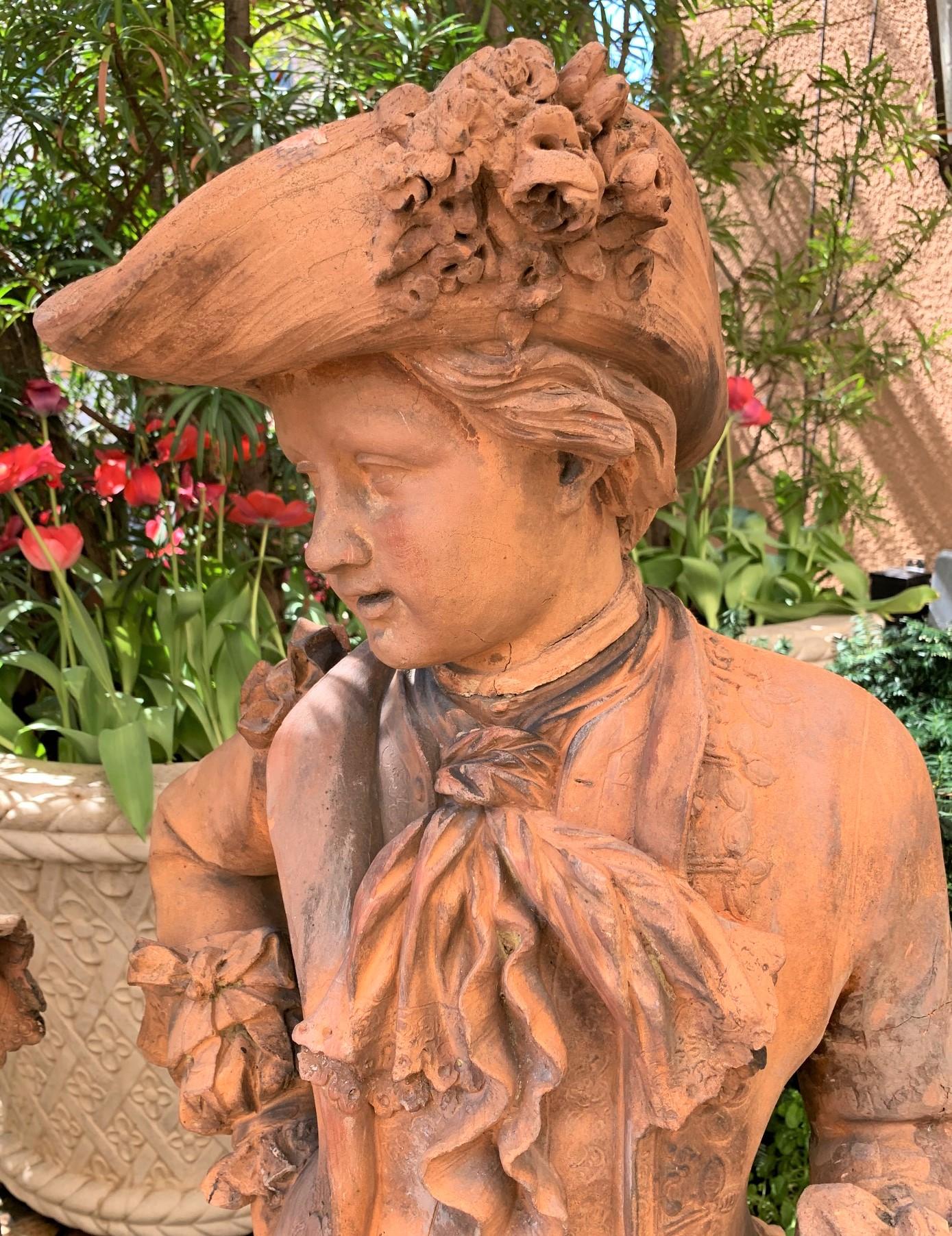 18th Century French Terracotta Figurative Sculptures, Pair In Good Condition In Dallas, TX