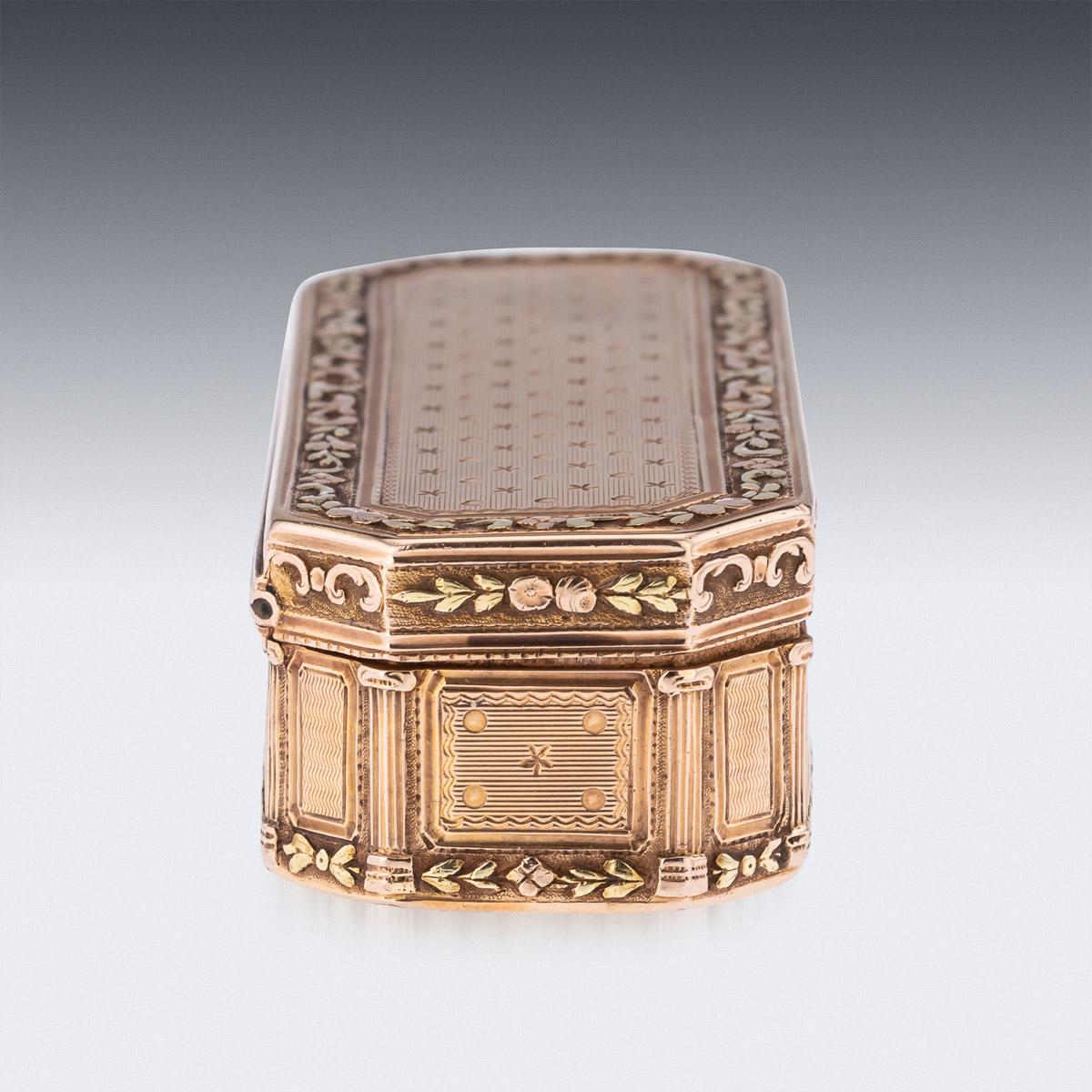 18th Century and Earlier 18th Century French Three-Colour 18K Gold Snuff Box, c.1780 