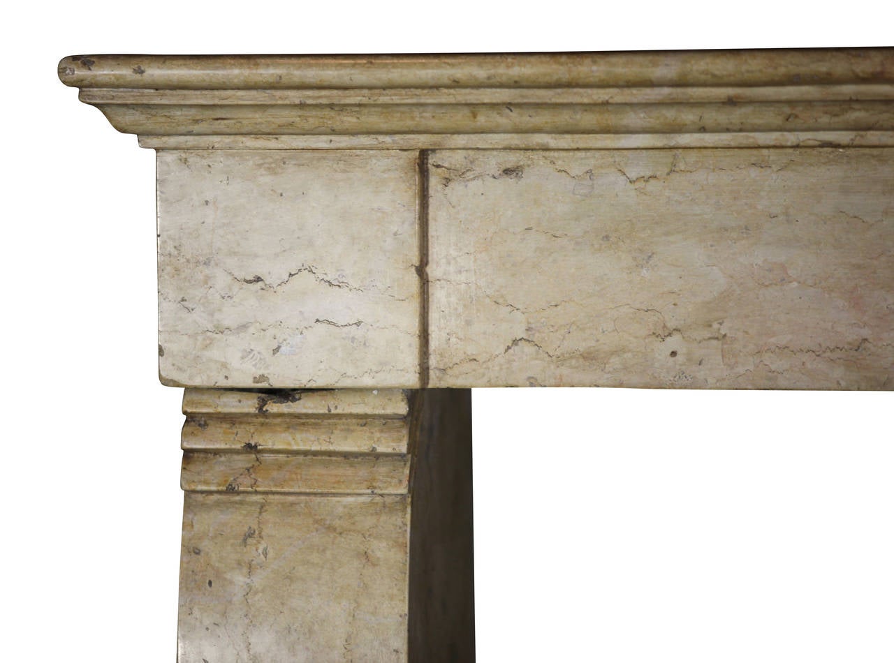 This is a very nice Burgundy hard stone, marble fireplace surround; it is in excellent shape. It has exceptional proportions with a deep shelf. The timely shape could even work with a modern interior.
Measures:
121 cm EW 47,64