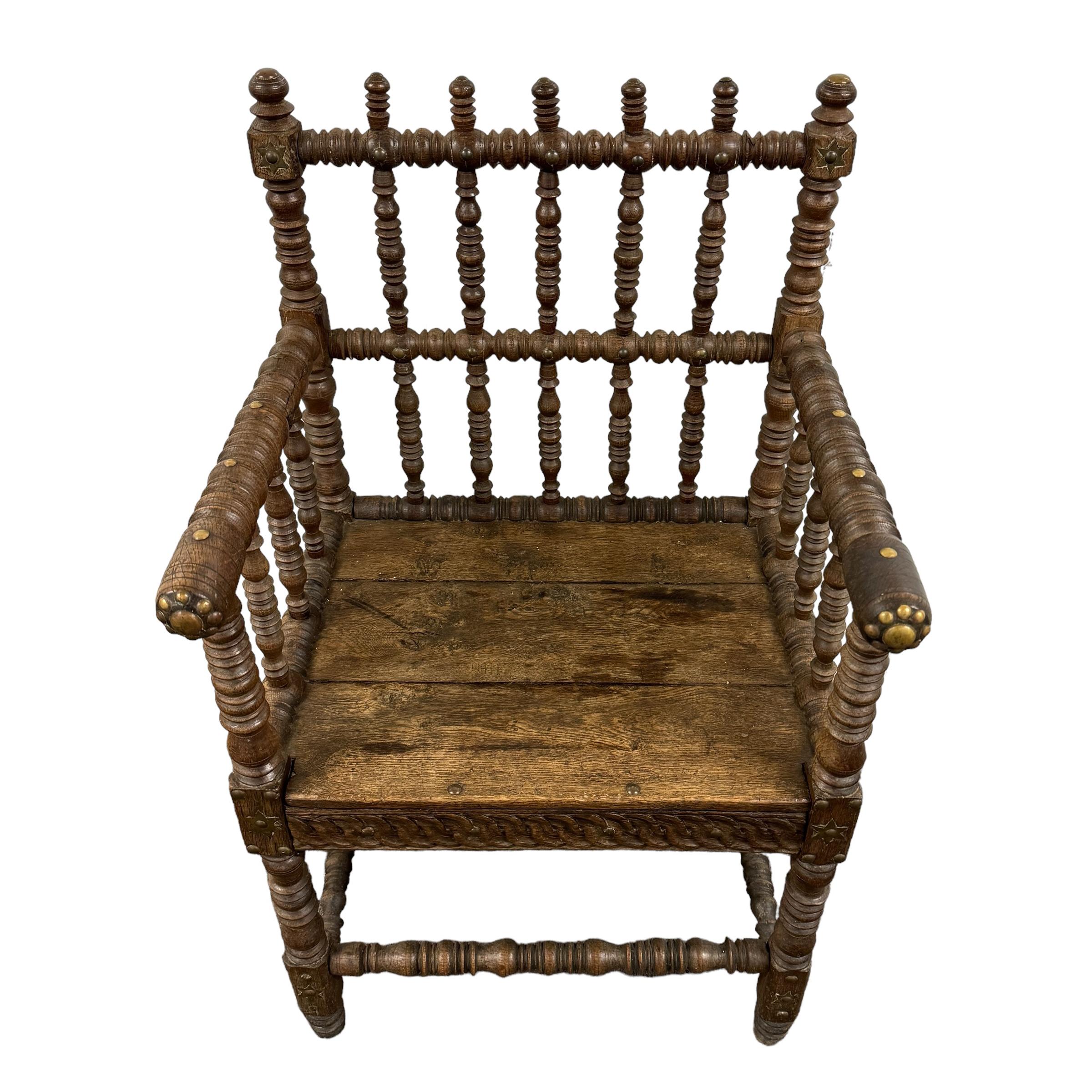 18th Century French Turner's Chair In Good Condition For Sale In Chicago, IL