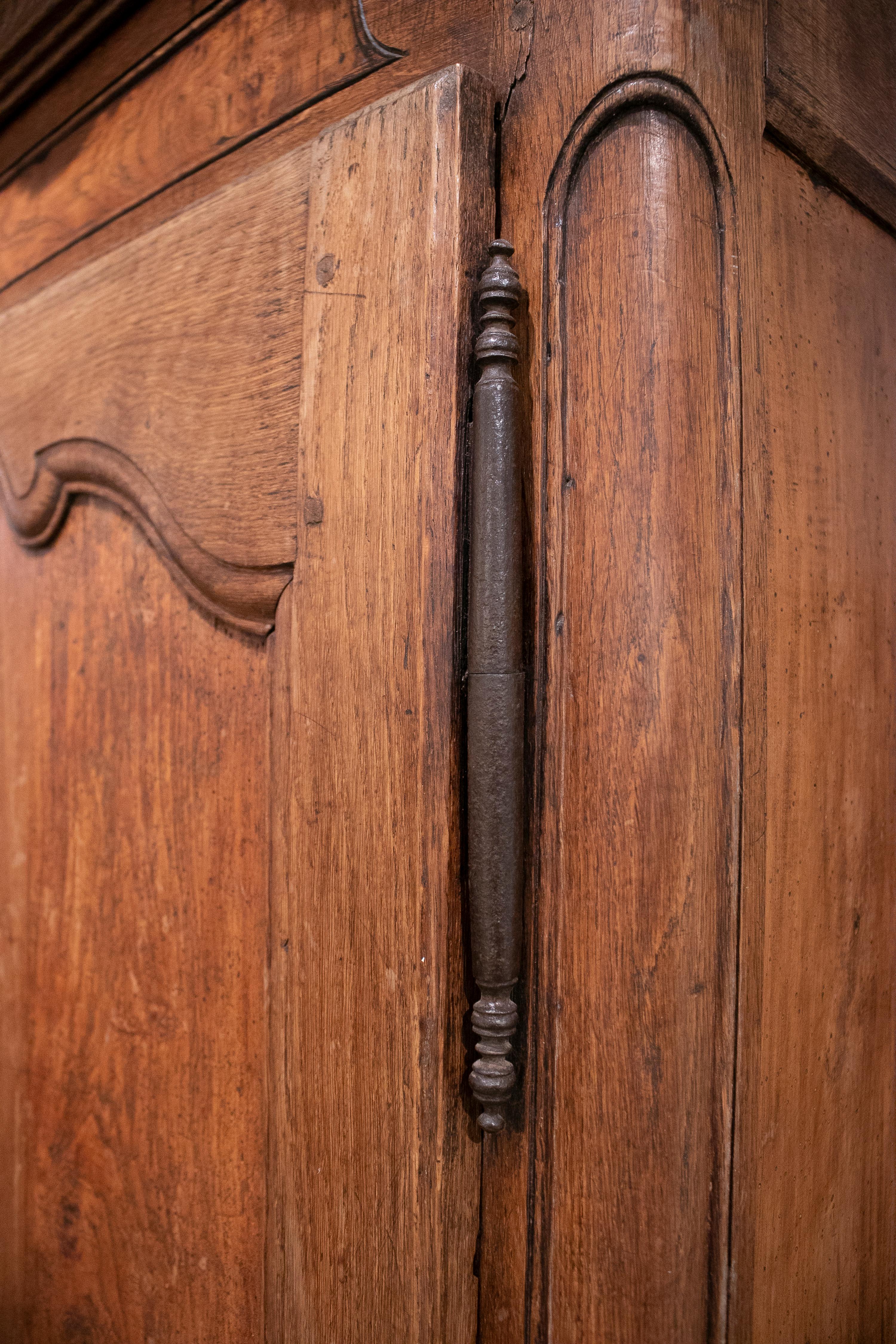 18th Century French Two Door Oak Panelled Wardrobe 14
