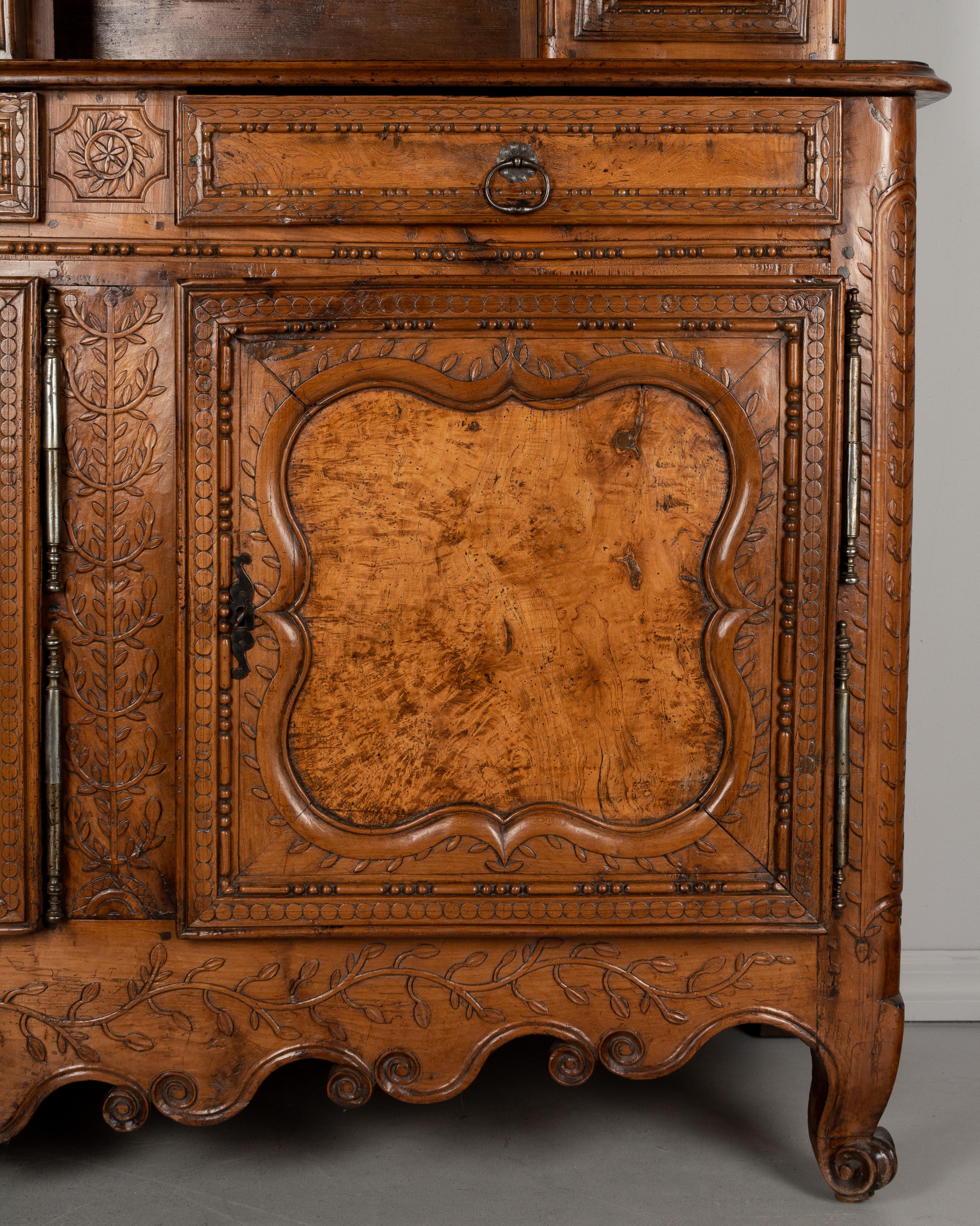 18th Century French Vaisselier or Sideboard with Clock 6