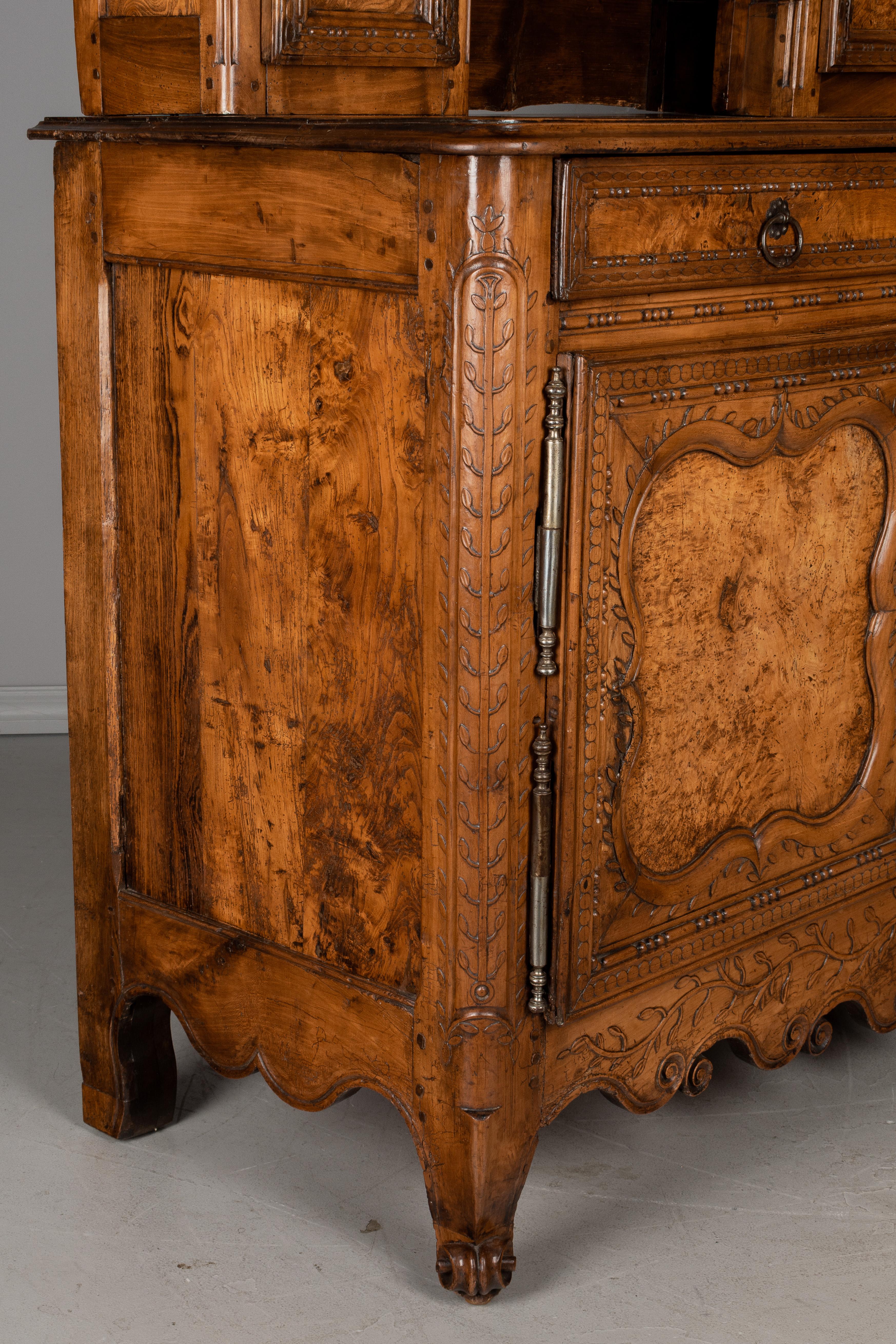 18th Century French Vaisselier or Sideboard with Clock 7