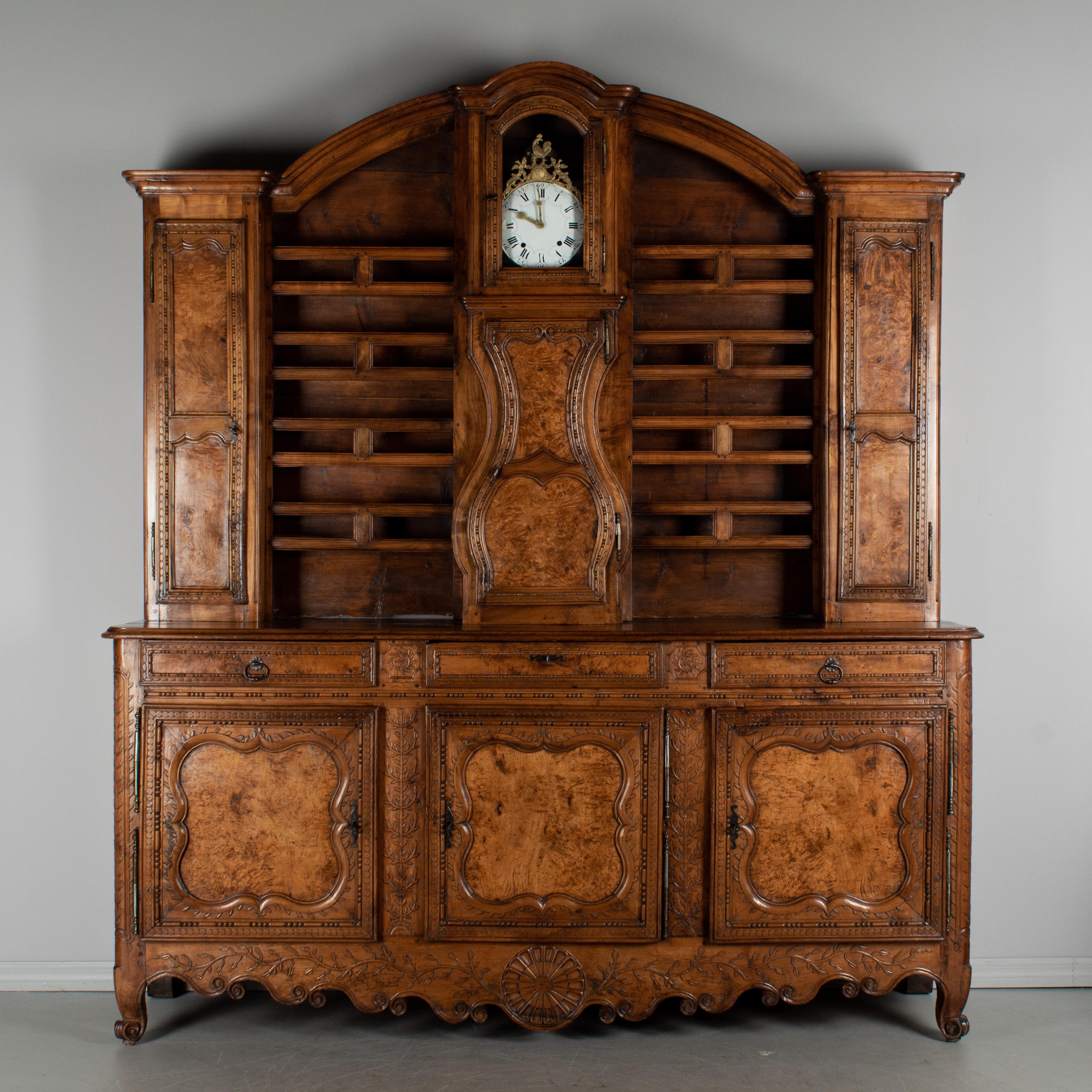 Hand-Carved 18th Century French Vaisselier or Sideboard with Clock