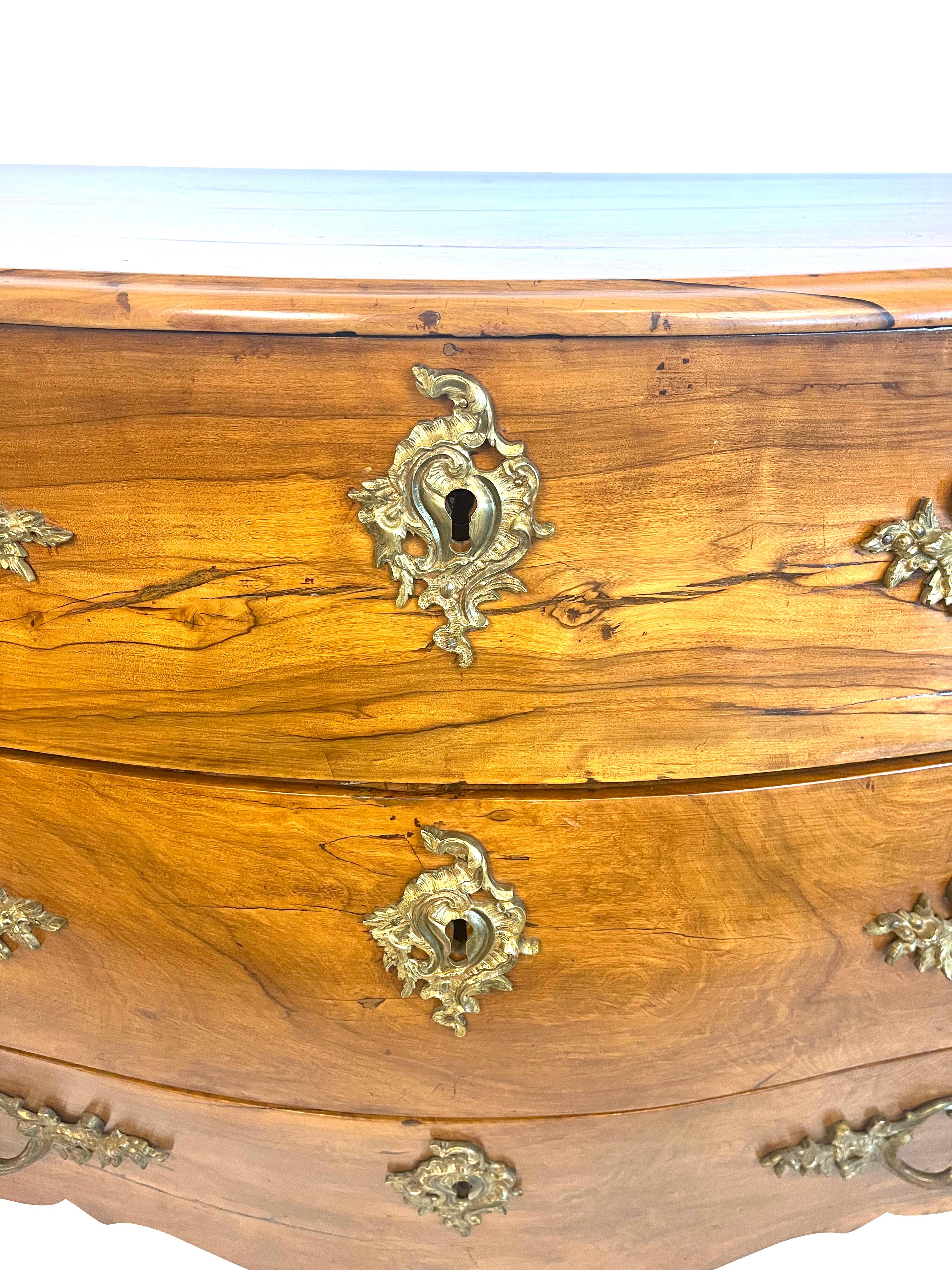 18th Century, French, Walnut Commode/ Chest with Gilt Bronze Hardware  In Good Condition For Sale In Essex, MA
