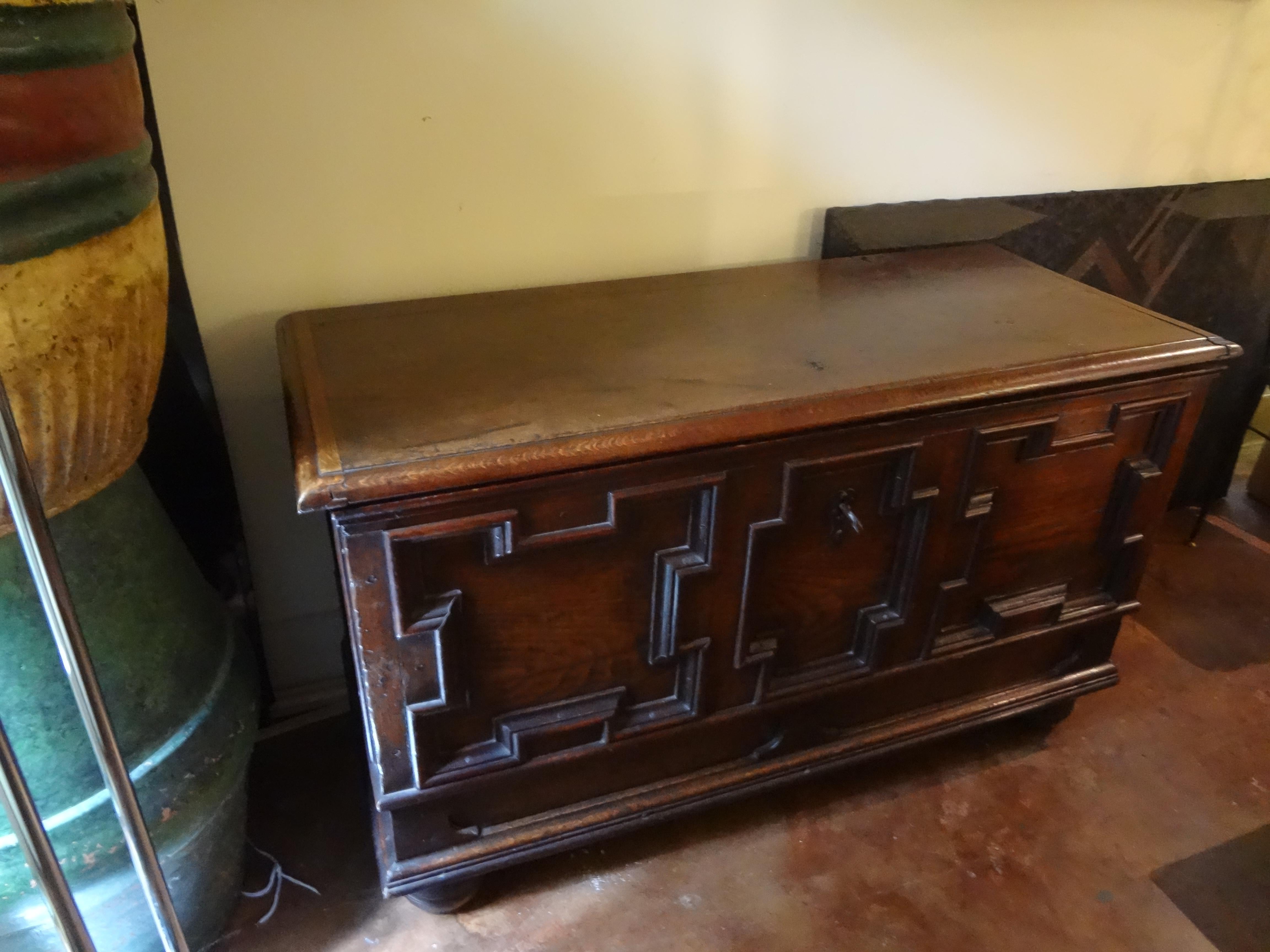 18th Century French Louis XVI Walnut Coffer or Blanket Chest For Sale 3