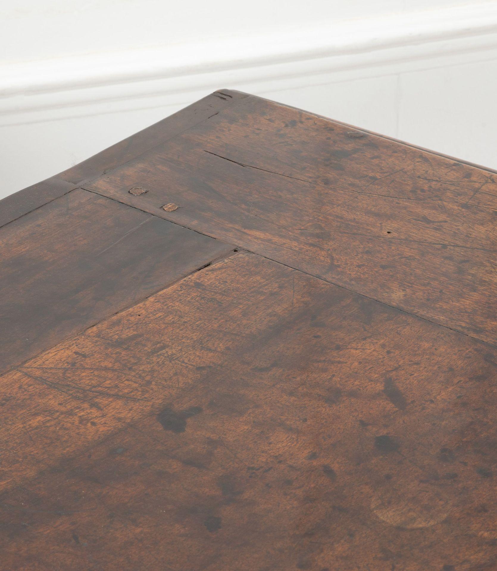 18th Century French Walnut Commode For Sale 6