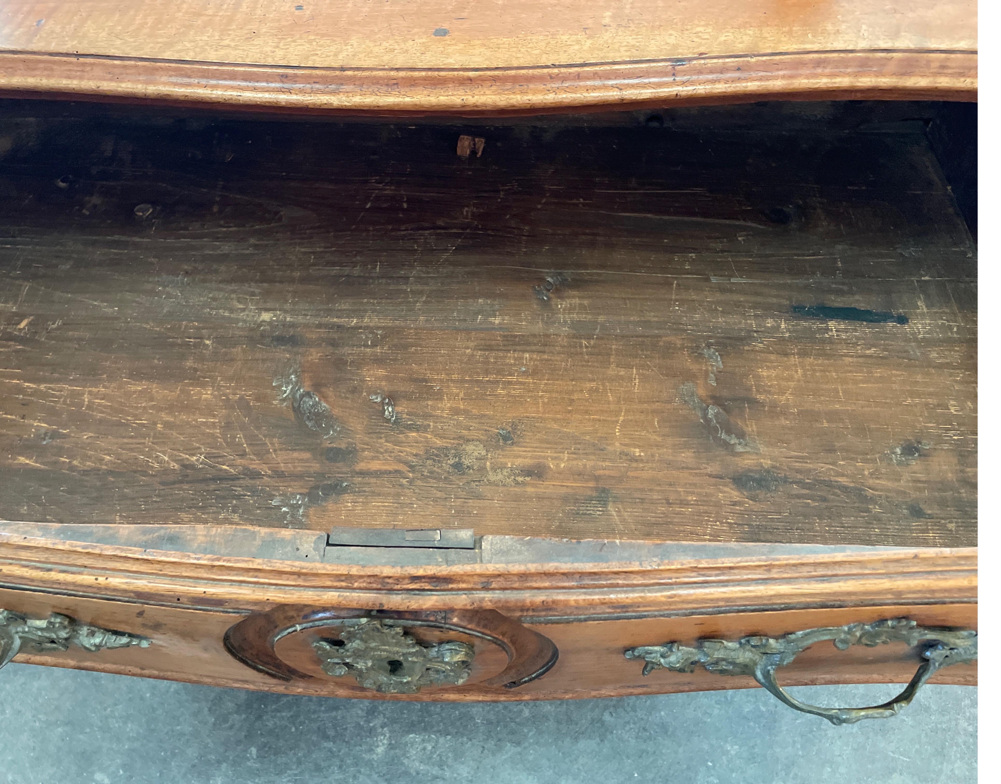18th Century French Walnut Commode with Brass Fixtures For Sale 5