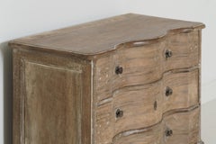 Walnut Commode with Serpentine Front and Original Patina