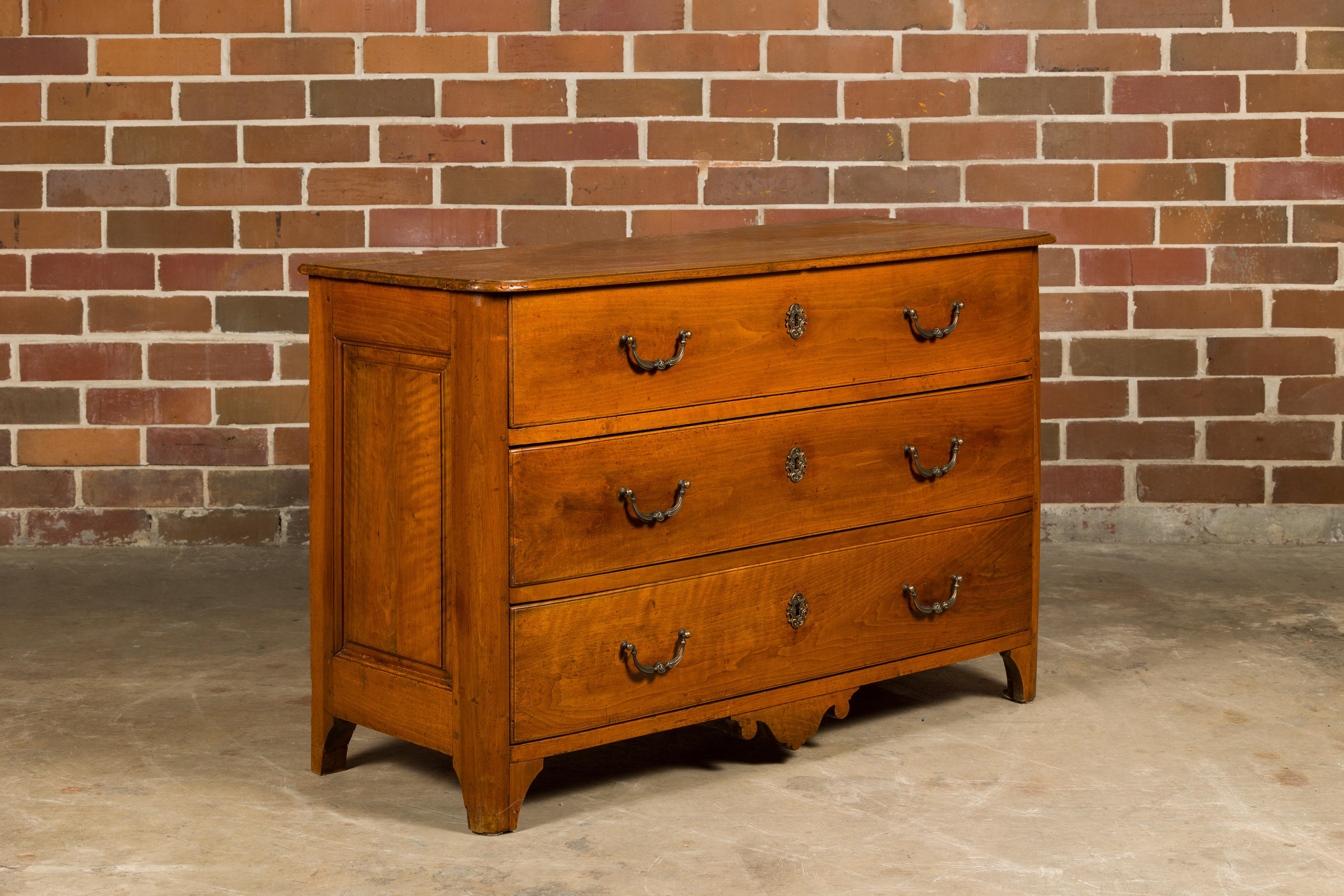 18th Century French Walnut Commode with Three Drawers and Carved Apron For Sale 6