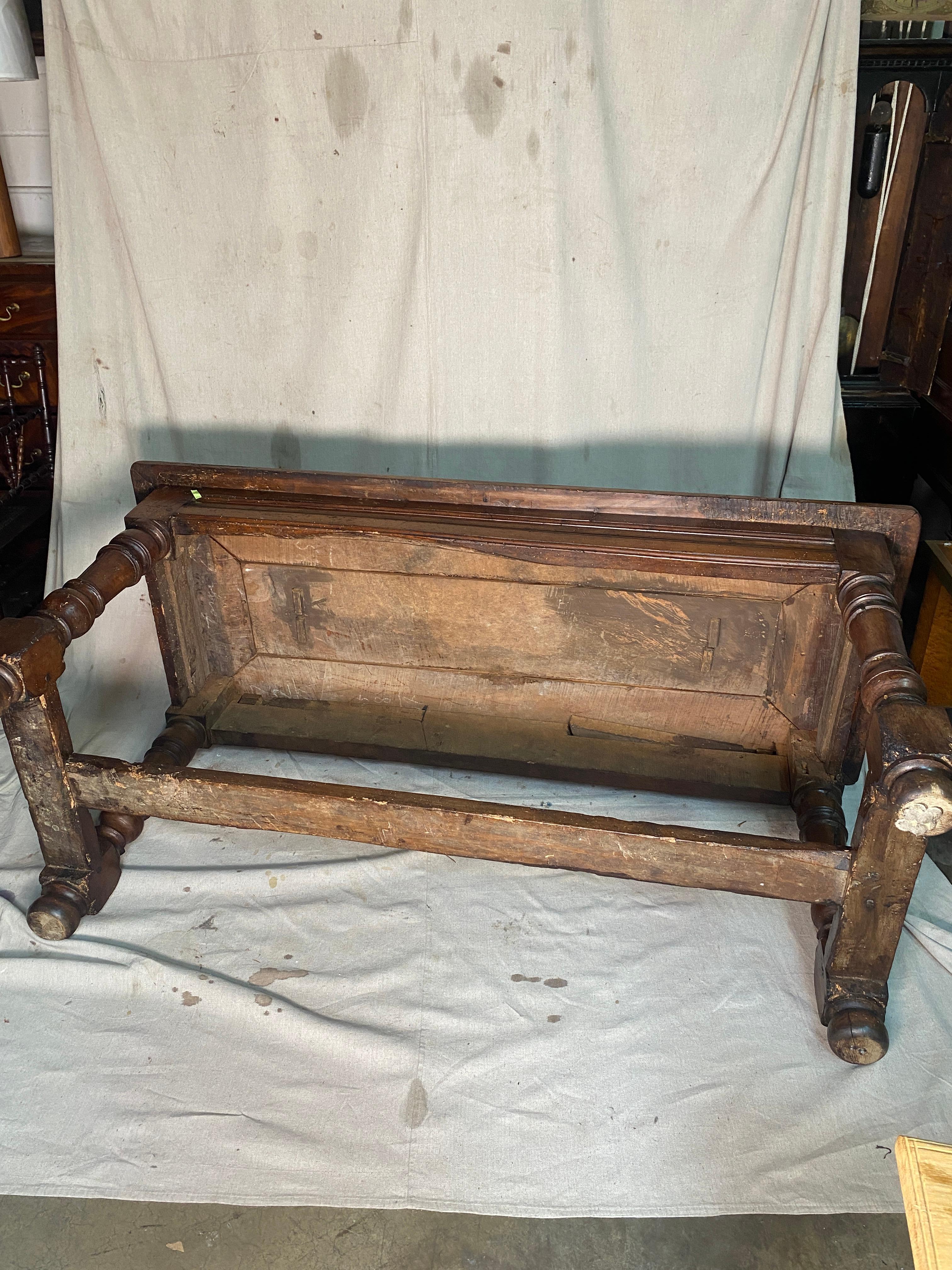 18th Century and Earlier 18th Century French Walnut Country Table For Sale