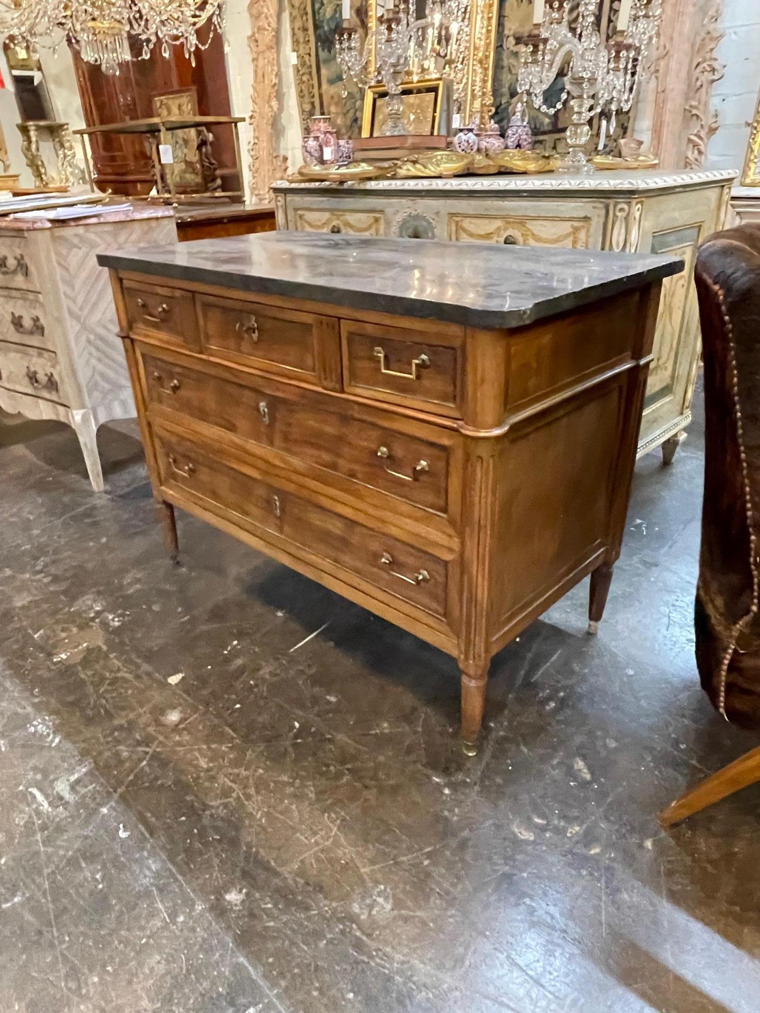 18th Century French Walnut Directoire Comode with Black Belgian Marble Top In Good Condition In Dallas, TX