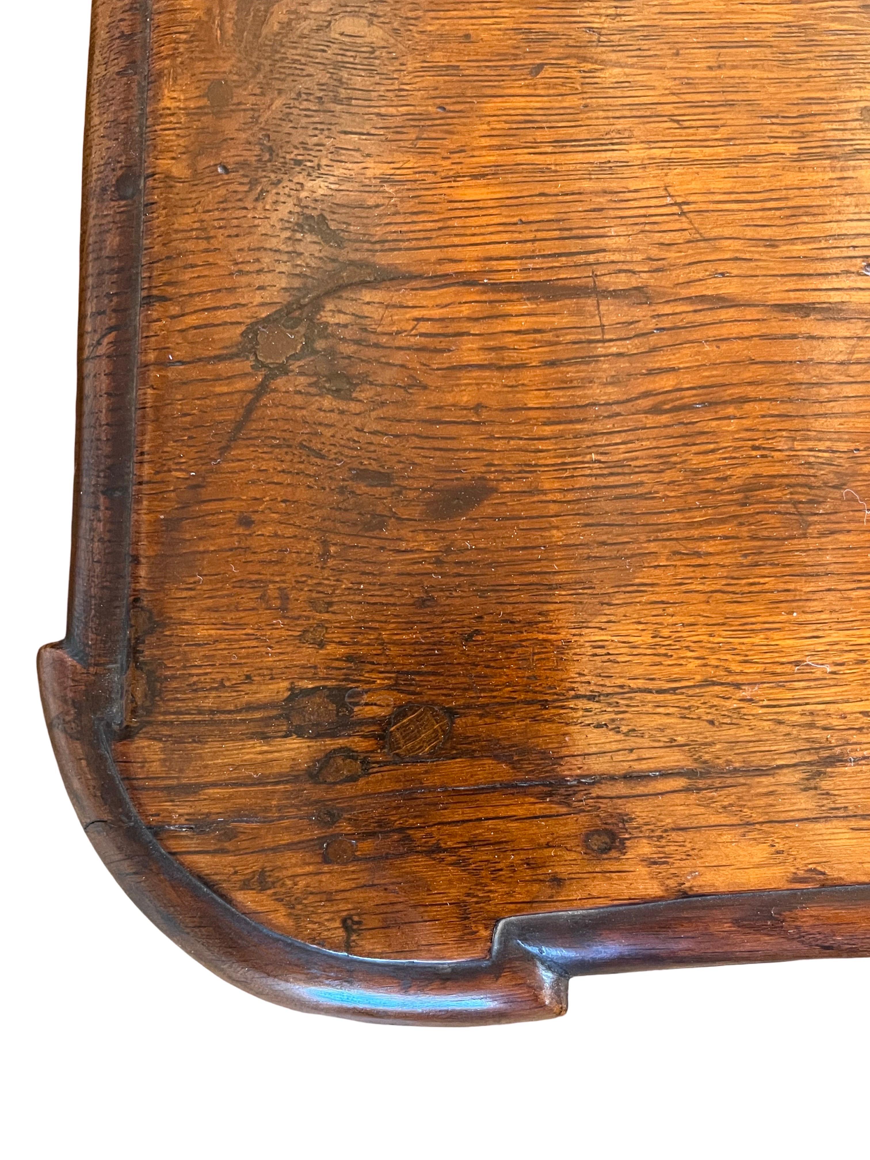 Commode francese in noce Luigi XIV del XVIII secolo In condizioni buone in vendita a Carmine, TX