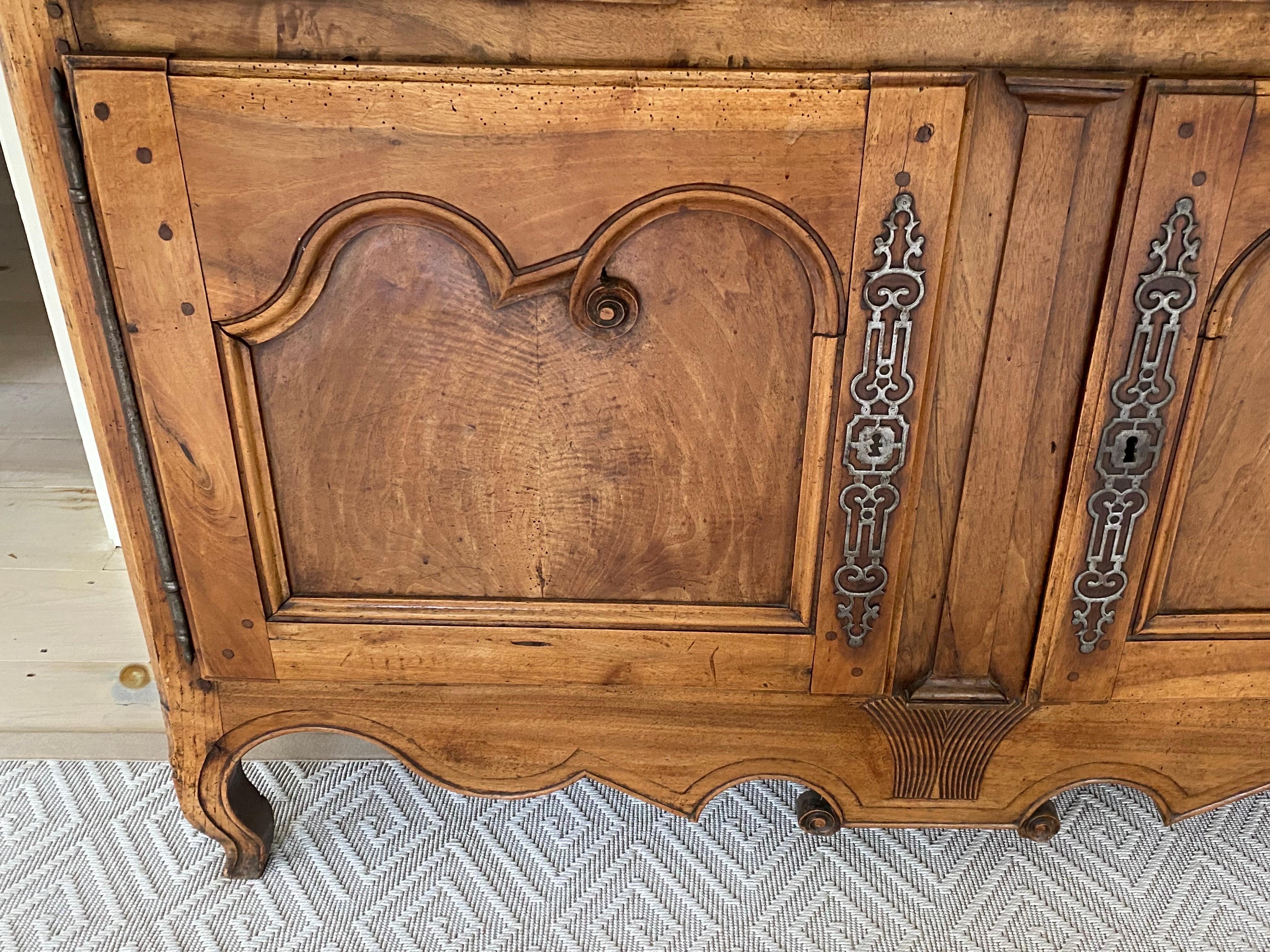 18th Century French Walnut Louis XV Provincial Buffet For Sale 8