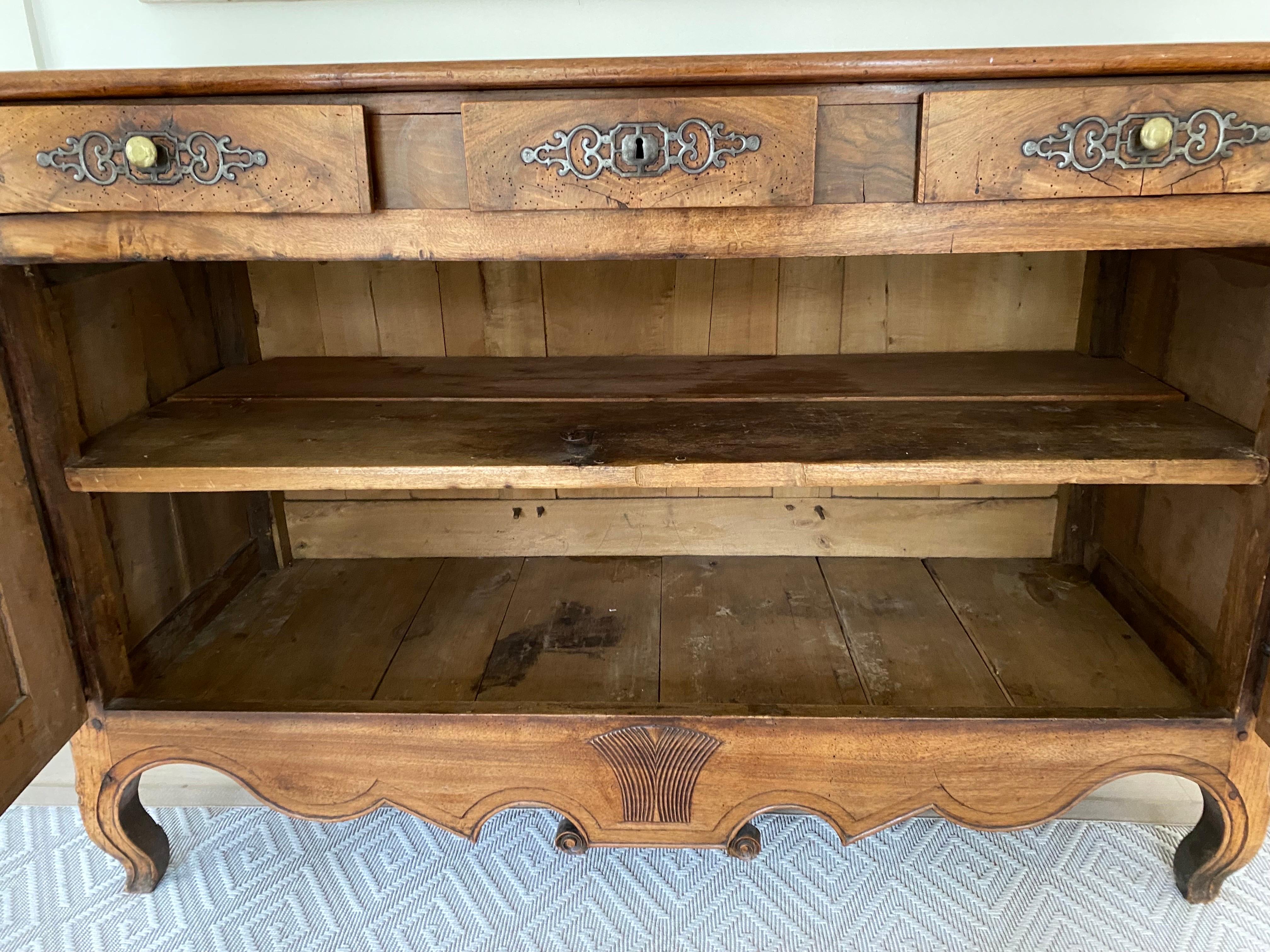18th Century French Walnut Louis XV Provincial Buffet For Sale 5
