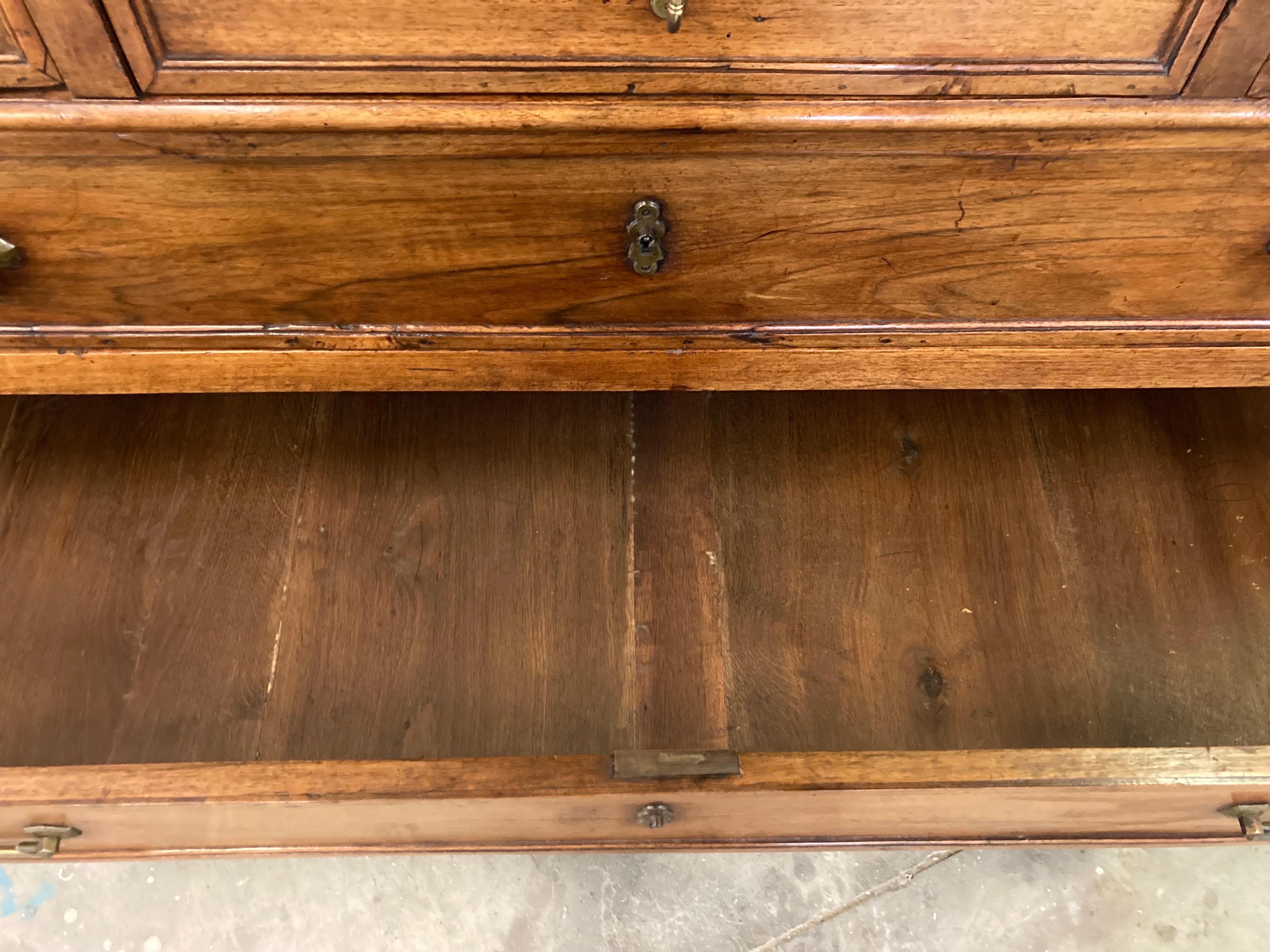 18th Century French Walnut Louis XVI with Gray Marble 5