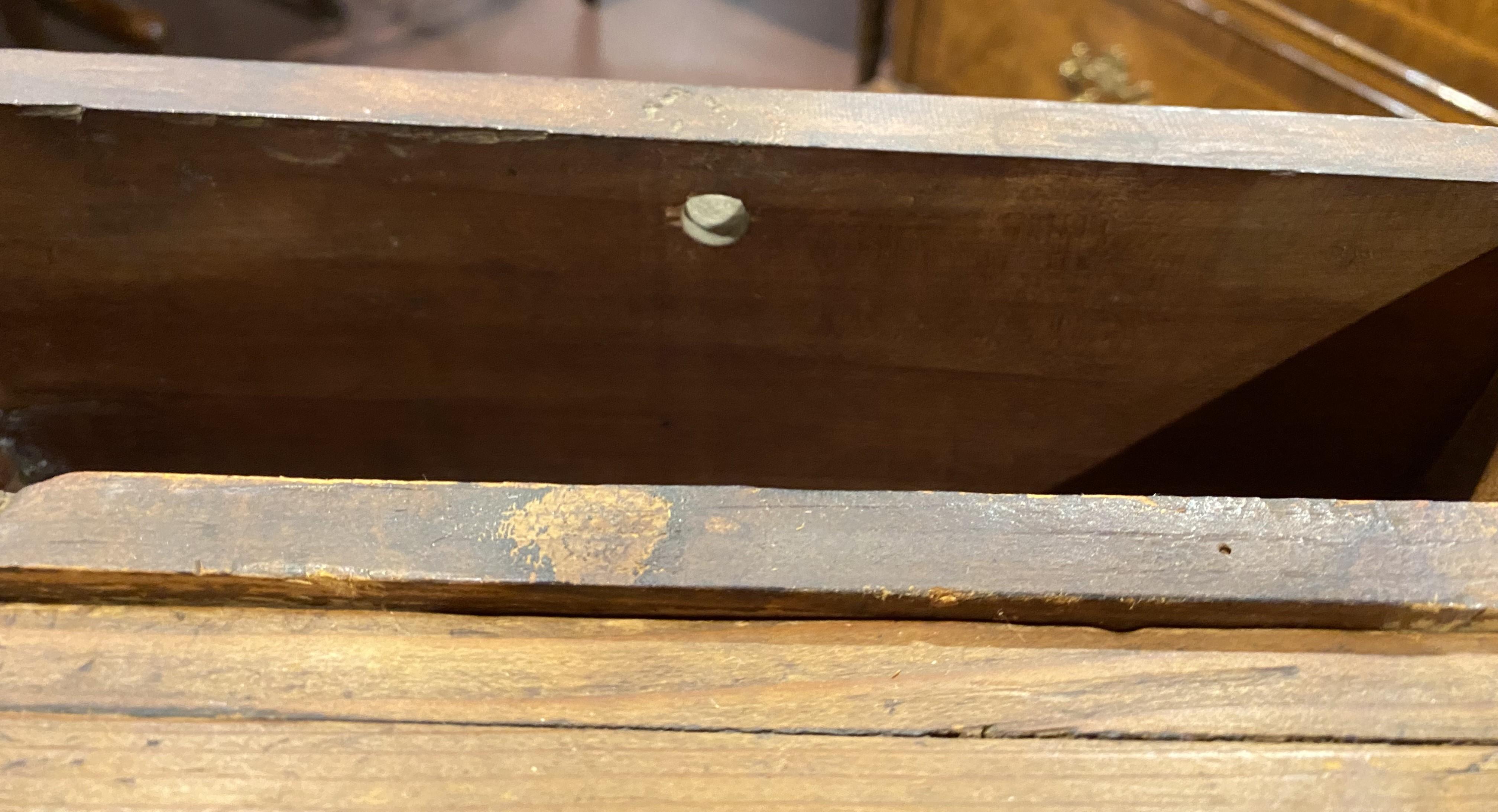 18th Century French Walnut One Drawer Tavern Table For Sale 6