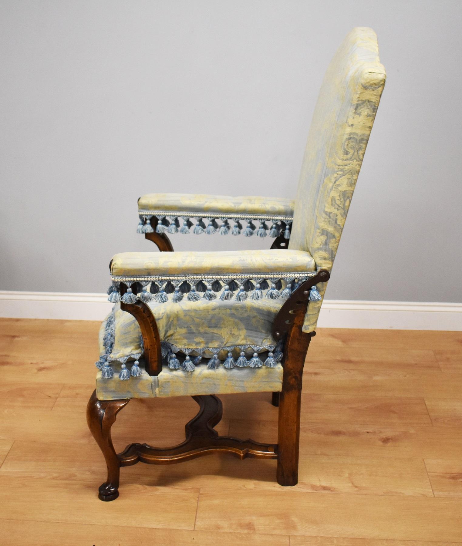 18th Century French Walnut Reclining Chair (Französische Provence)