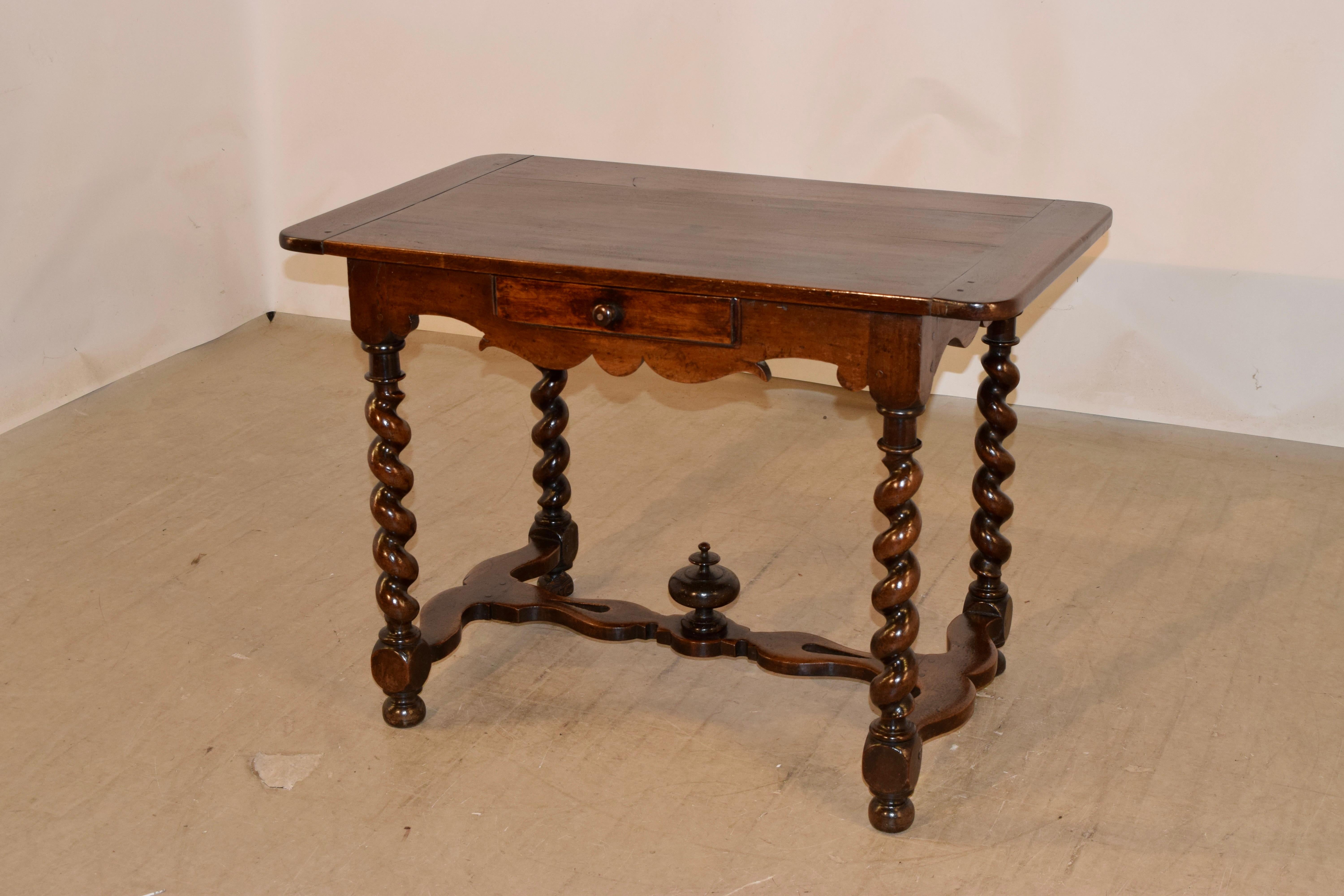 18th Century French Walnut Side Table For Sale 2
