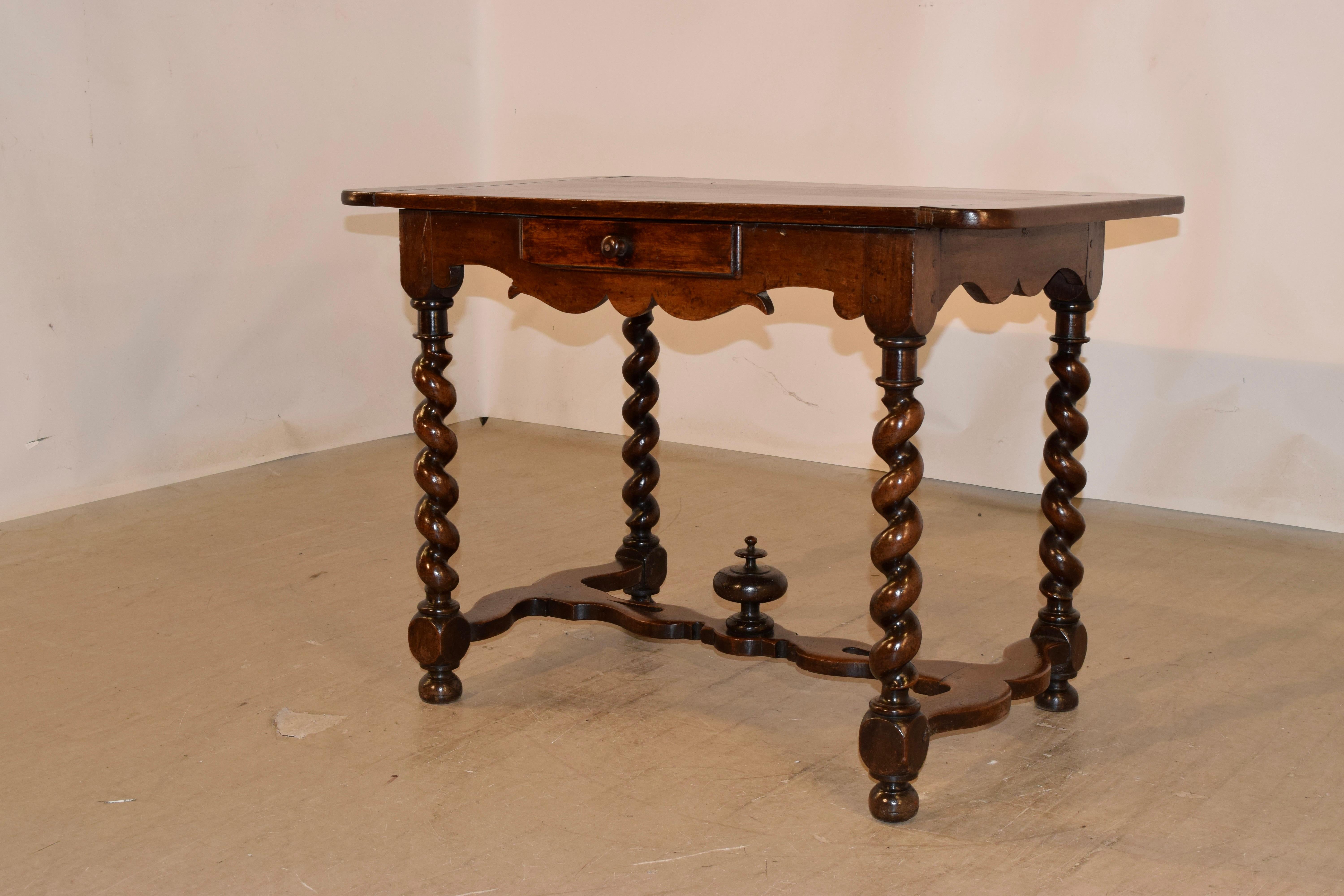 18th Century French Walnut Side Table For Sale 3