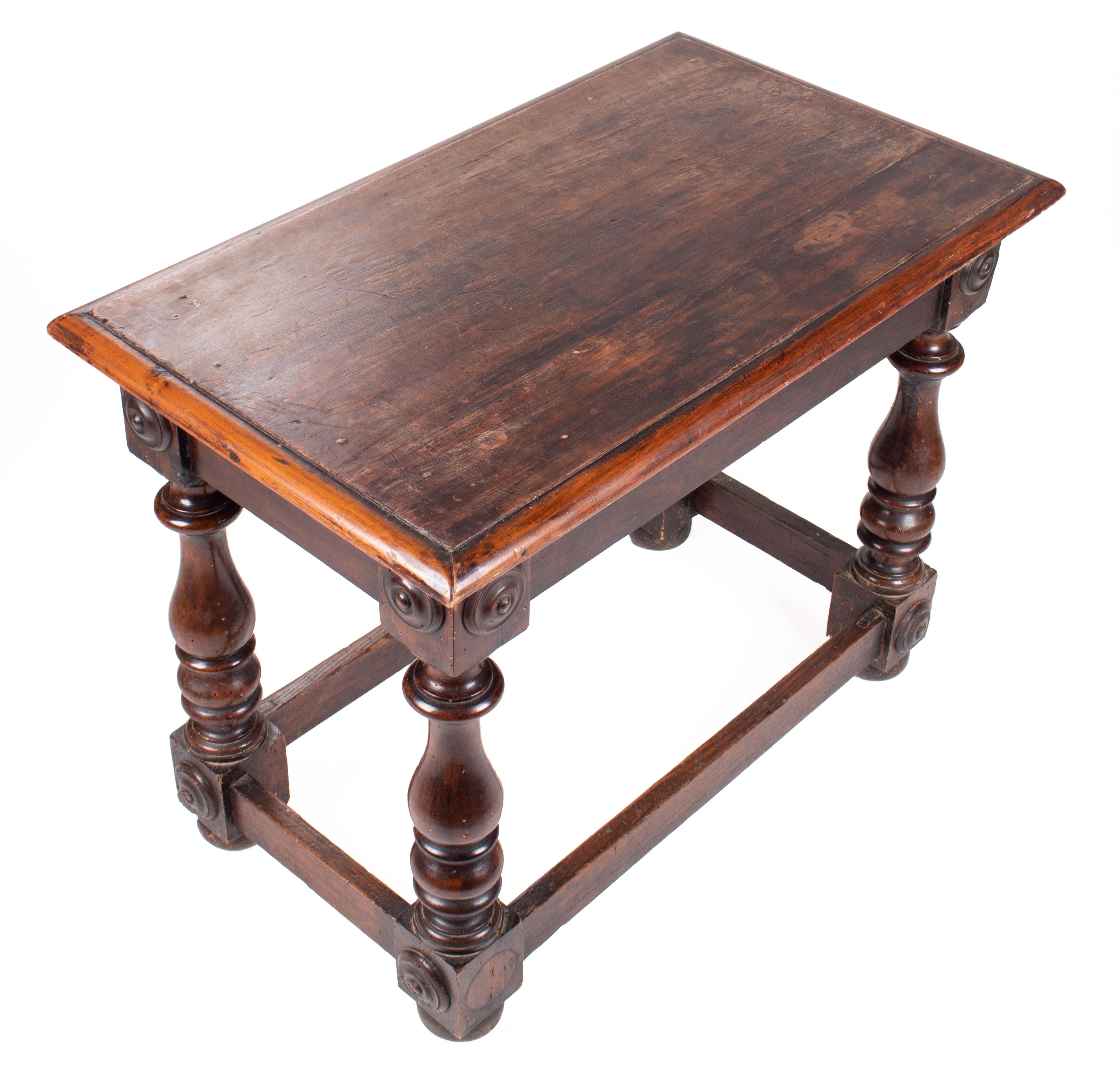 18th Century, French Walnut Single Drawer Table 3