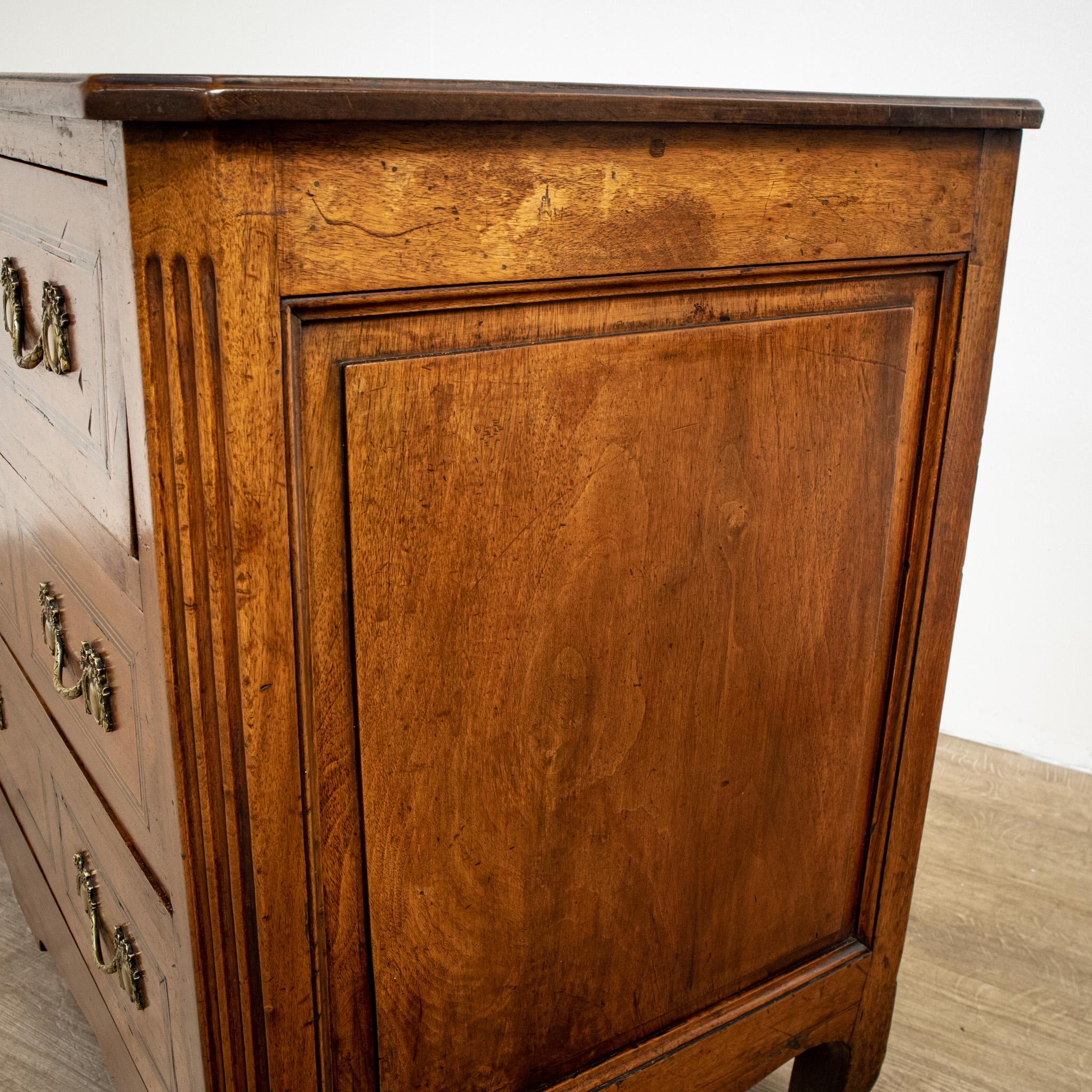 18th Century French Walnut Three Drawer Commode For Sale 6