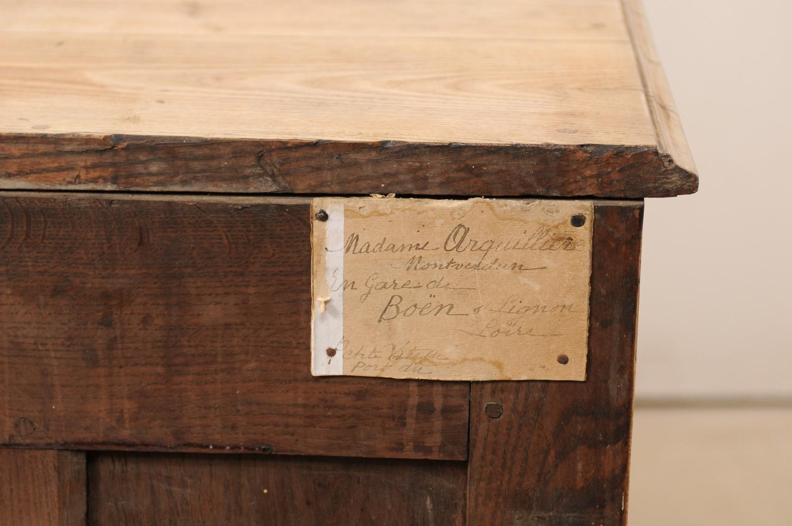 18th Century French Oxbow-Front Chest of Three Drawers w/ Rococo Brass Hardware 5