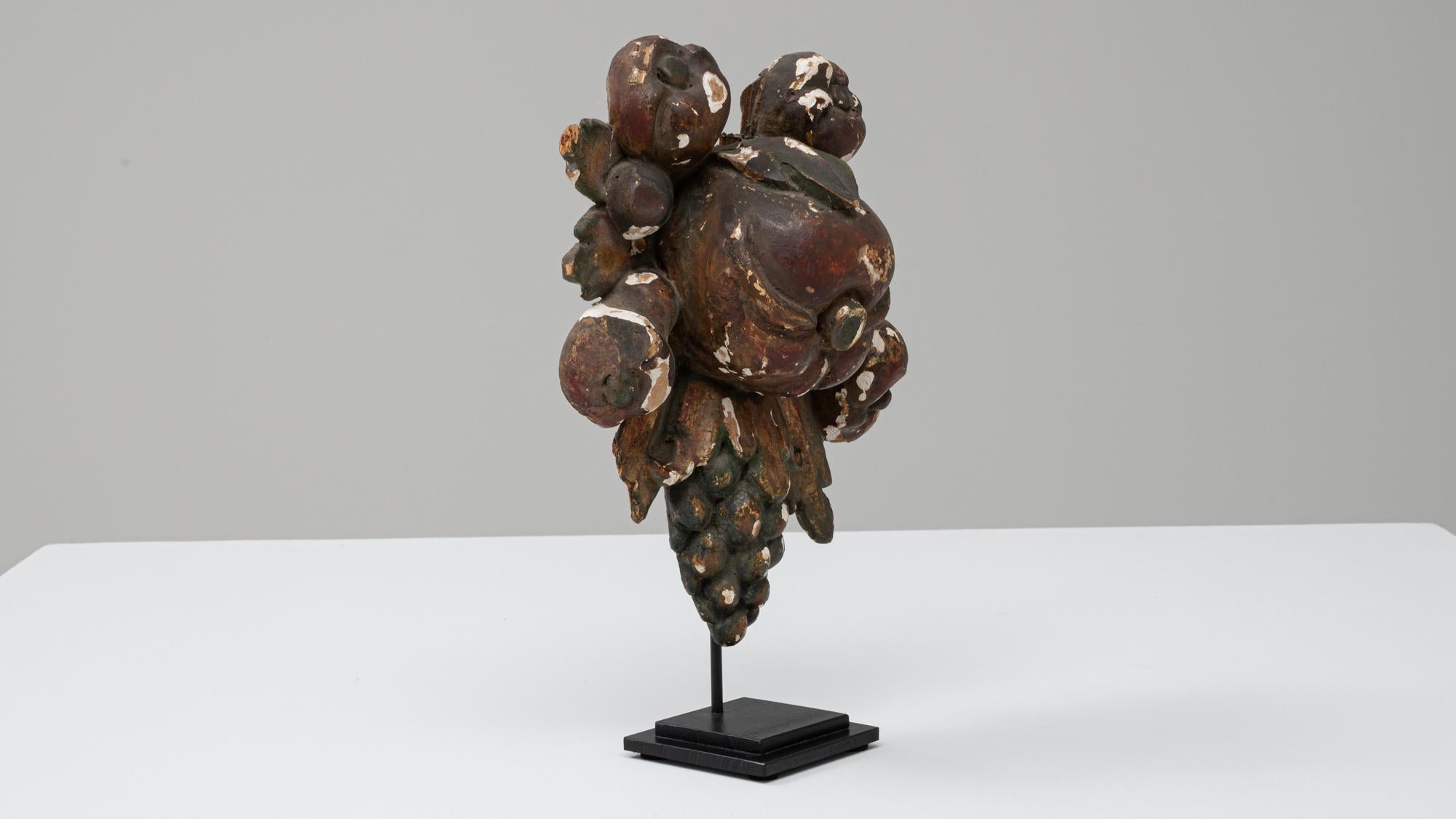 Decorazione barocca in legno francese del XVIII secolo su base metallica in vendita 1