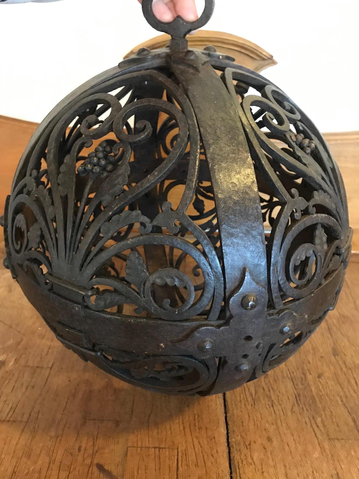 18th Century French Wrought Iron Decorative Ball 2