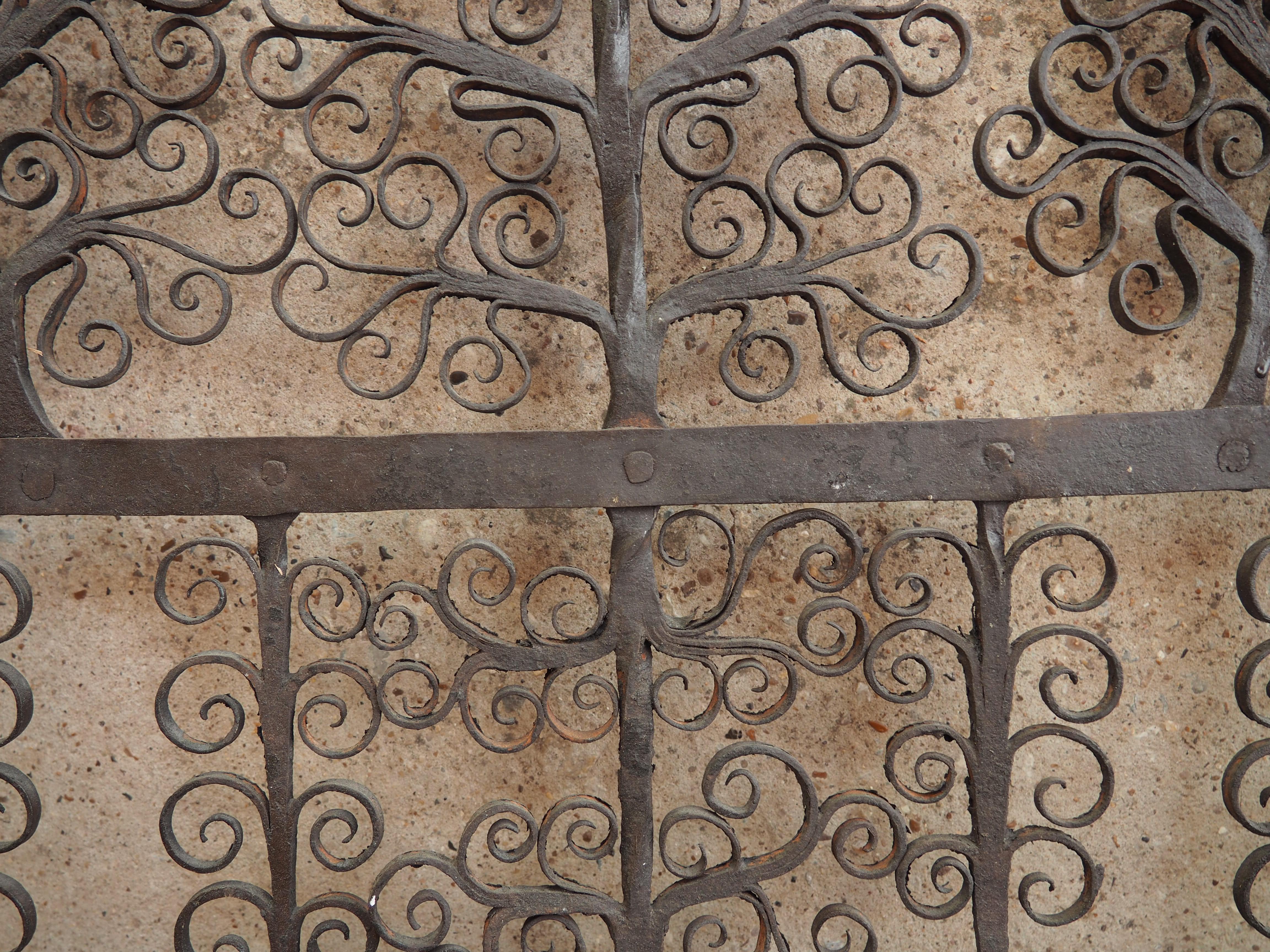 18th Century French Wrought Iron Kitchen Hook Rack with Rooster Motifs 8