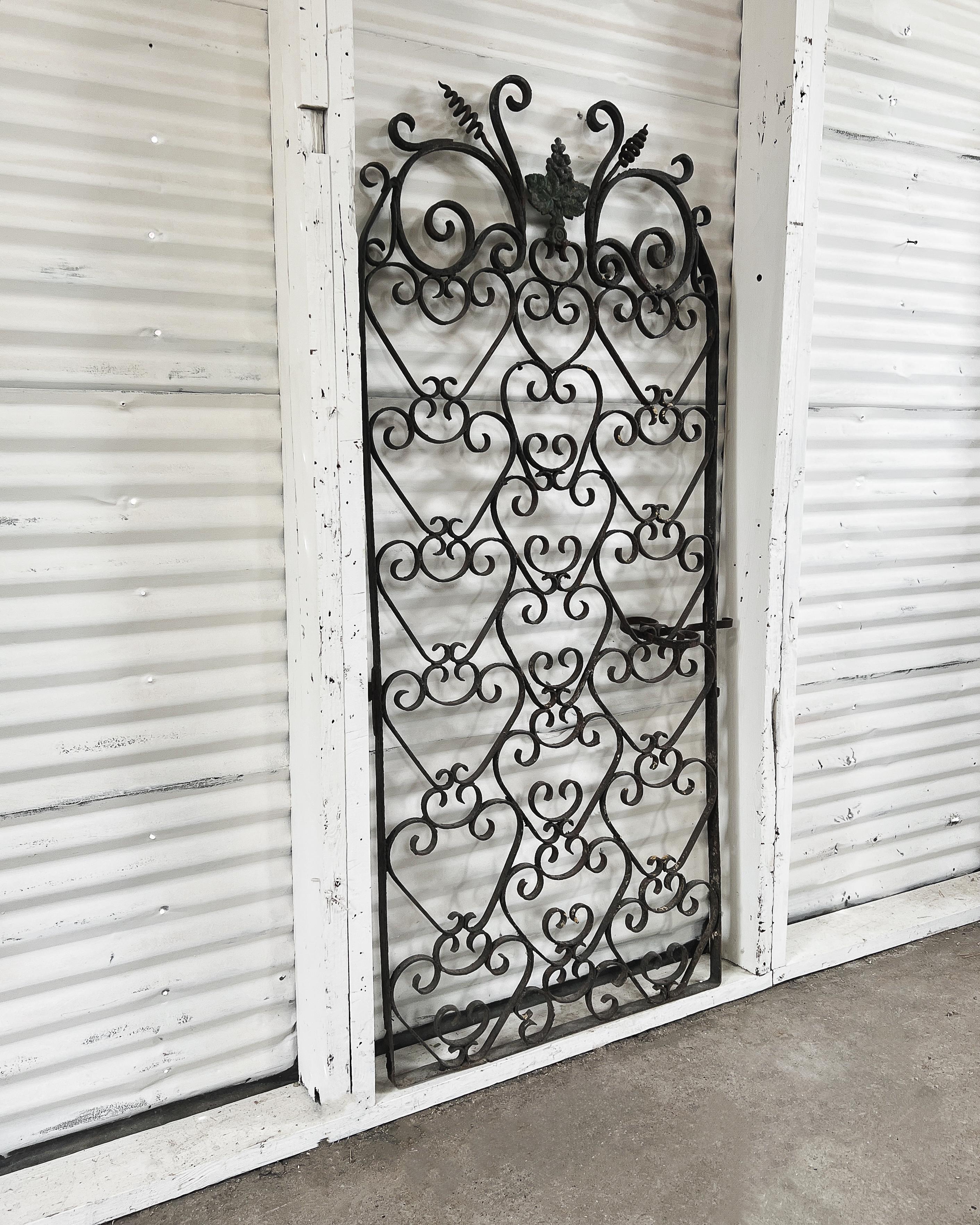 18th Century French Wrought Iron Wine Cellar Gate In Good Condition For Sale In Mckinney, TX