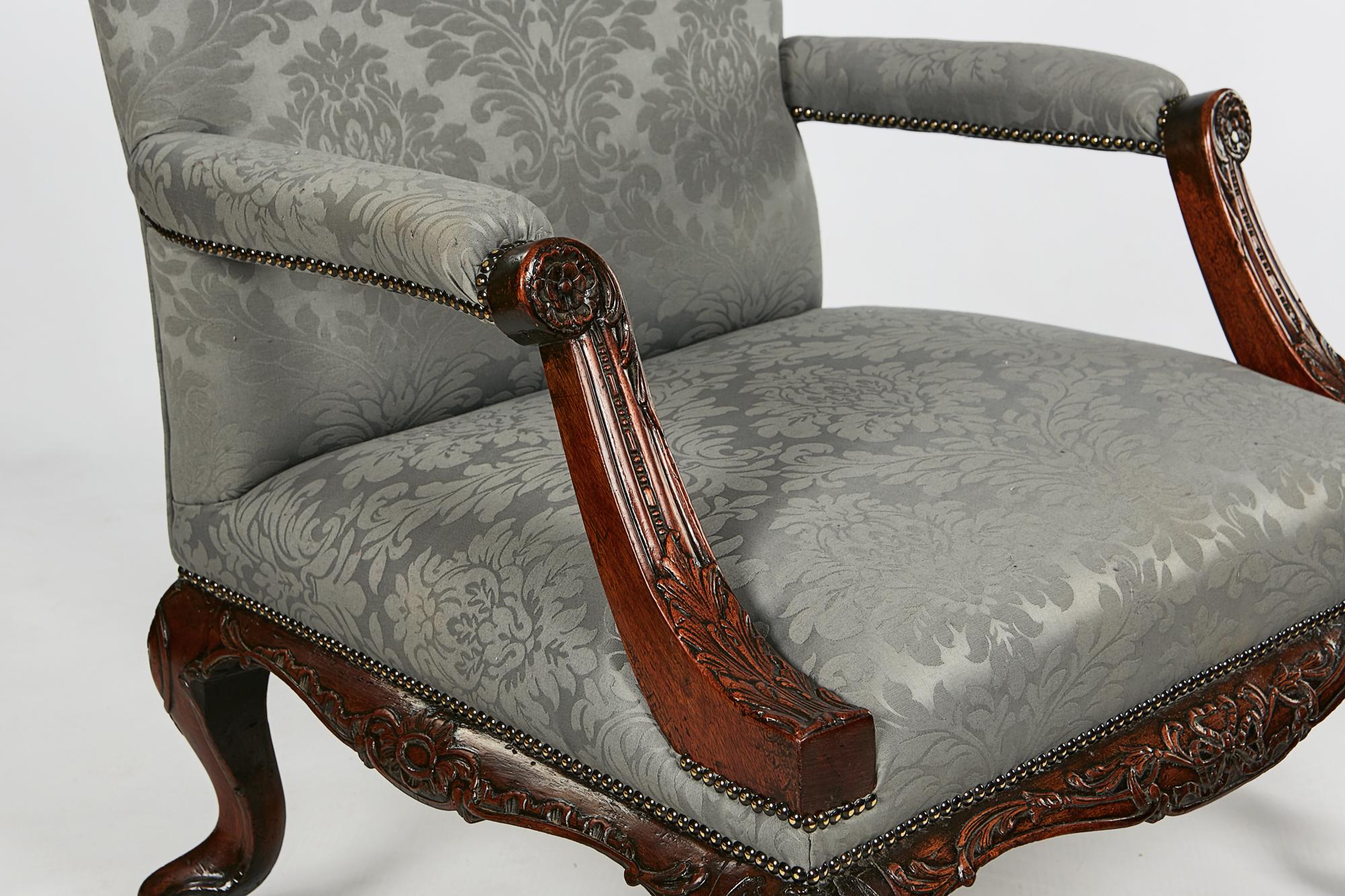 Gainsborough-Sessel aus dem 18. Jahrhundert nach Chippendale im Zustand „Gut“ im Angebot in Dublin 8, IE
