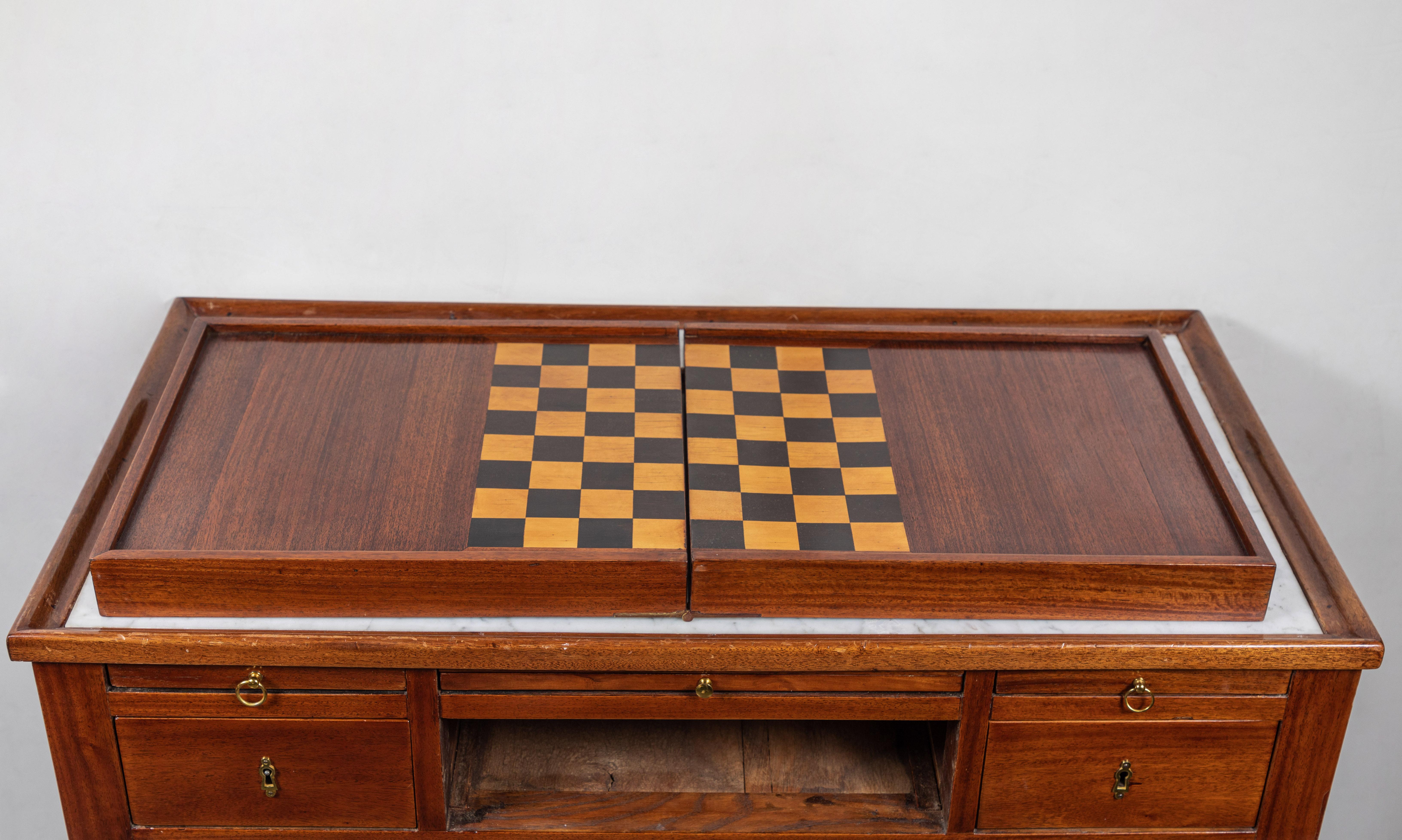 18th Century, Gentleman's Writing Desk and Games Table In Good Condition For Sale In Newport Beach, CA