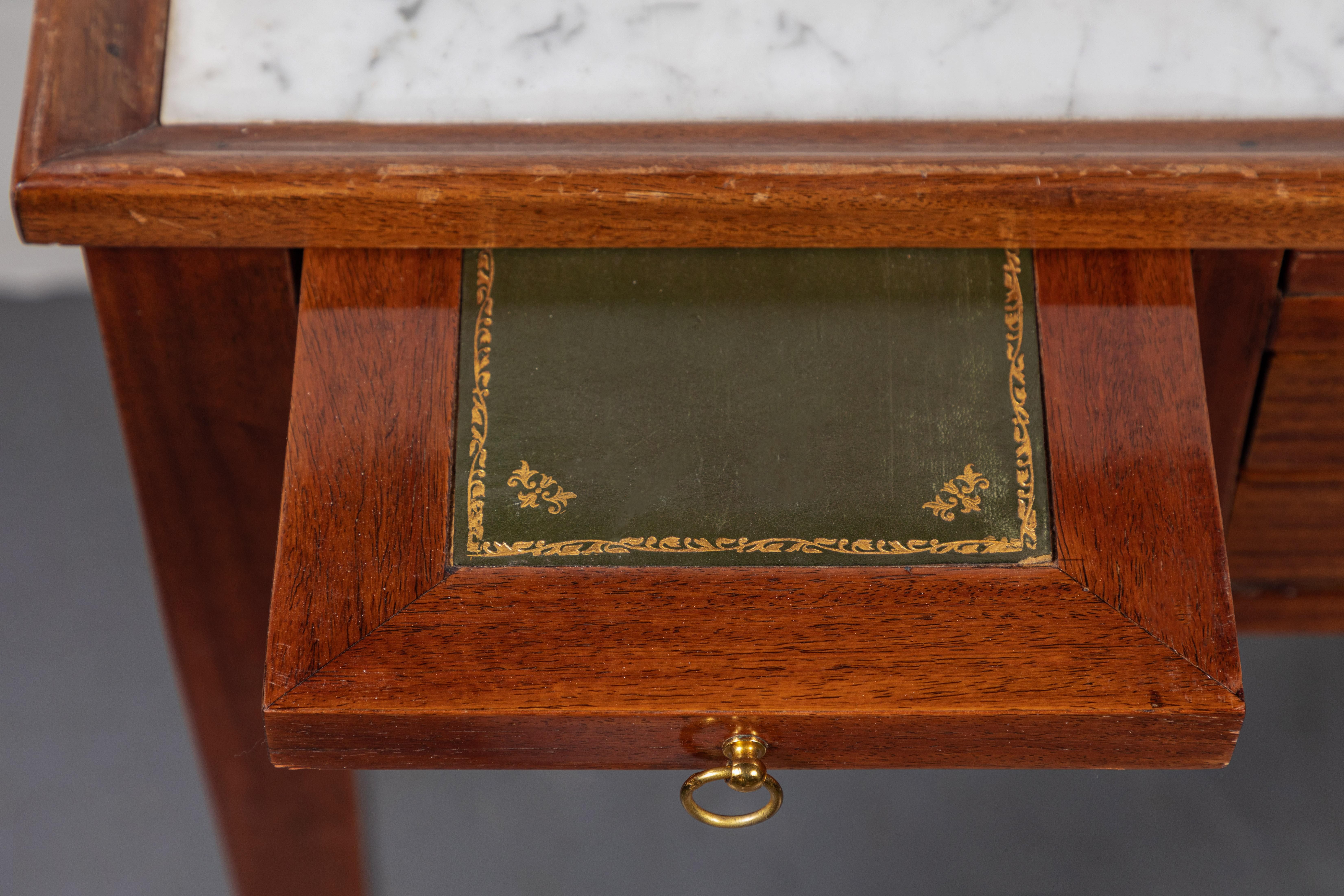 18. Jahrhundert:: Gentleman-Schreibtisch und Spieltisch im Angebot 1