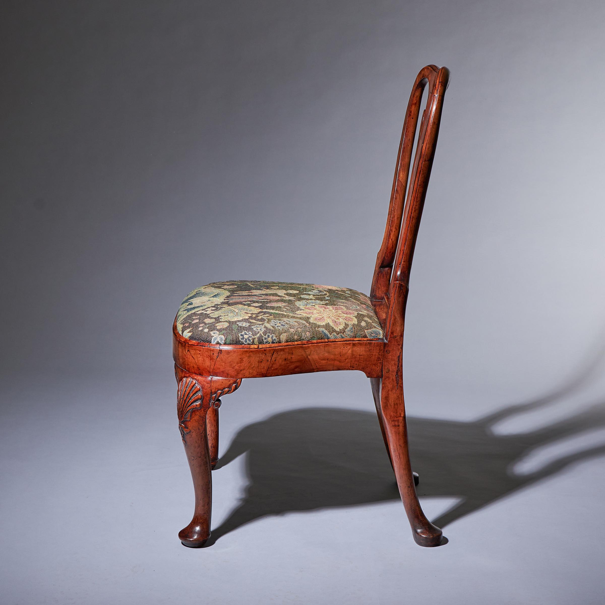 18th Century George I Carved Walnut Chair Covered in Period Needlework In Good Condition In Oxfordshire, United Kingdom