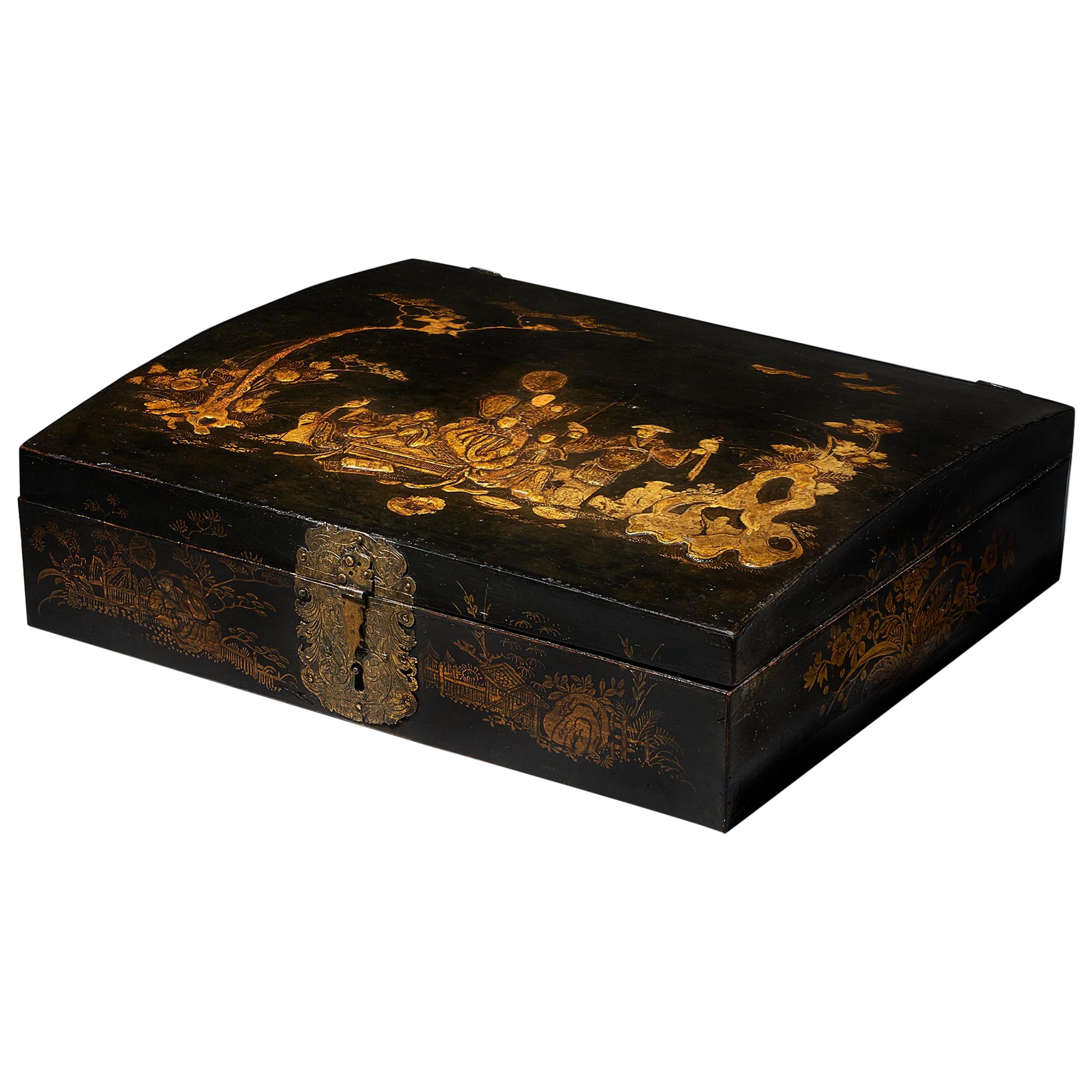 18th Century George I Domed Topped Japanned Chinoiserie Falconry Box, circa 1710 For Sale