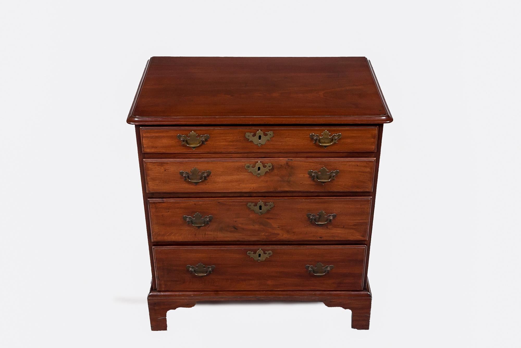 Irish 18th Century George II Bachelor Chest For Sale