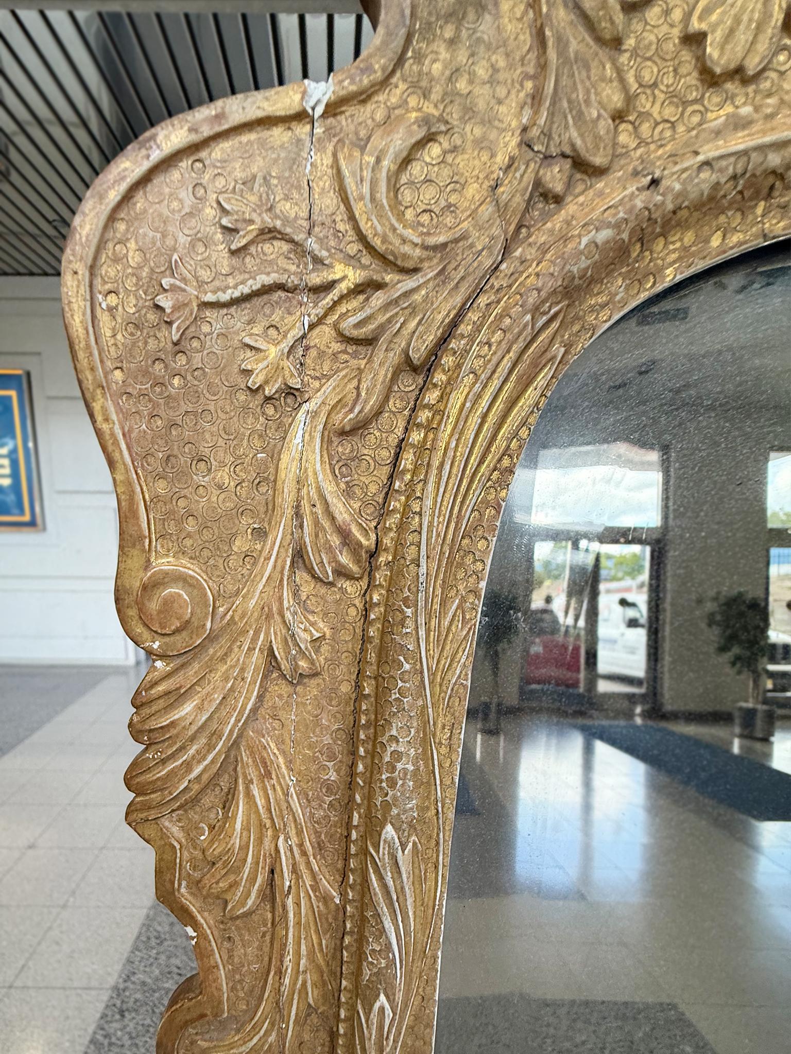 18th Century George II Giltwood Wall Mirror For Sale 2