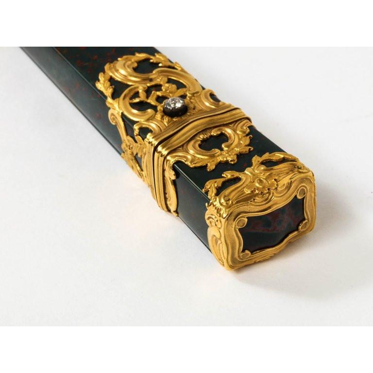 18th Century George II Gold and Bloodstone Etui Case, circa 1760 In Good Condition In Queens, NY