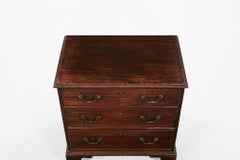Cassettiera in mogano di Giorgio II del XVIII secolo