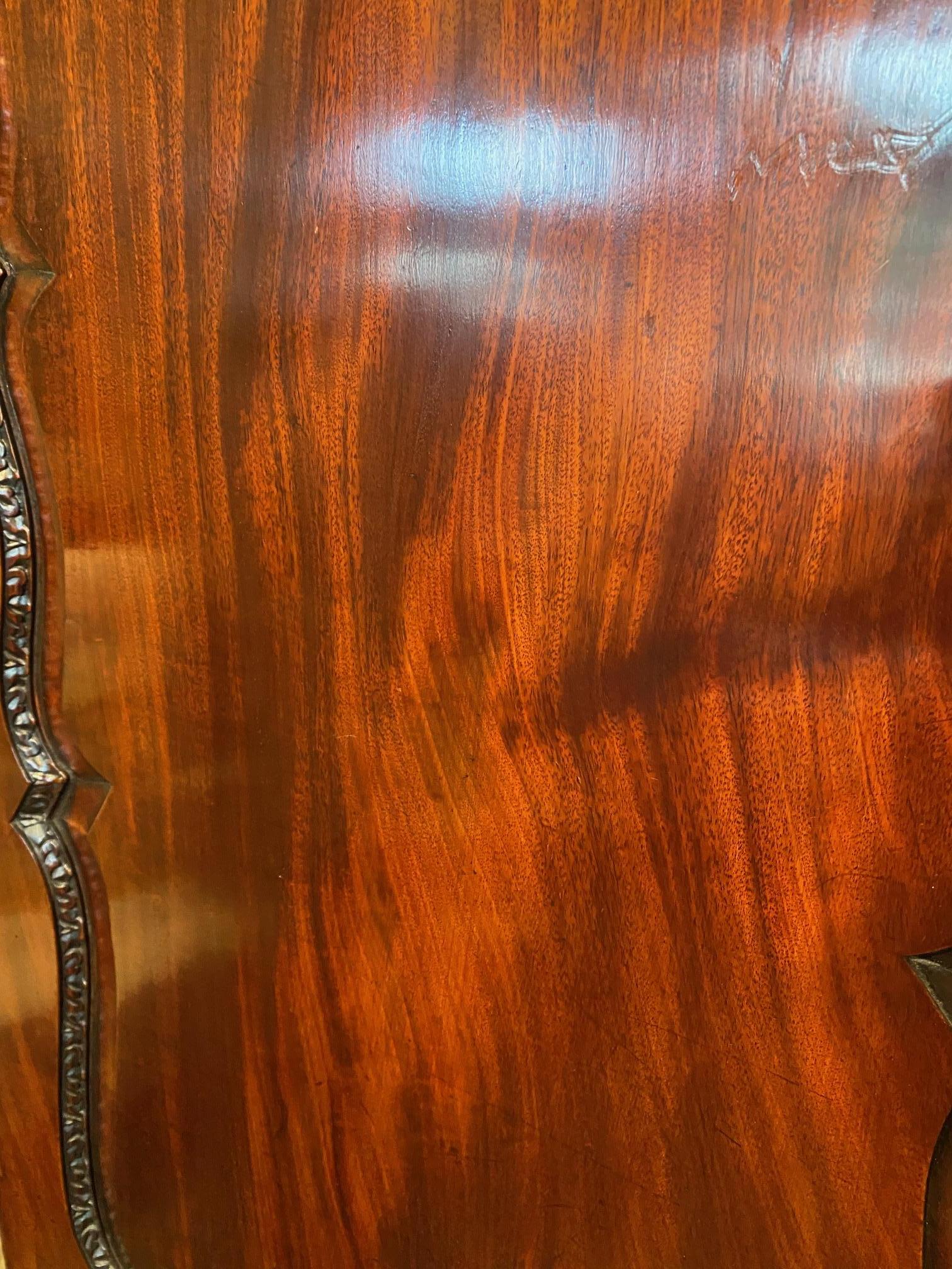 18th-Century George II Mahogany Linen Press, Attributed, Giles Grendey For Sale 7