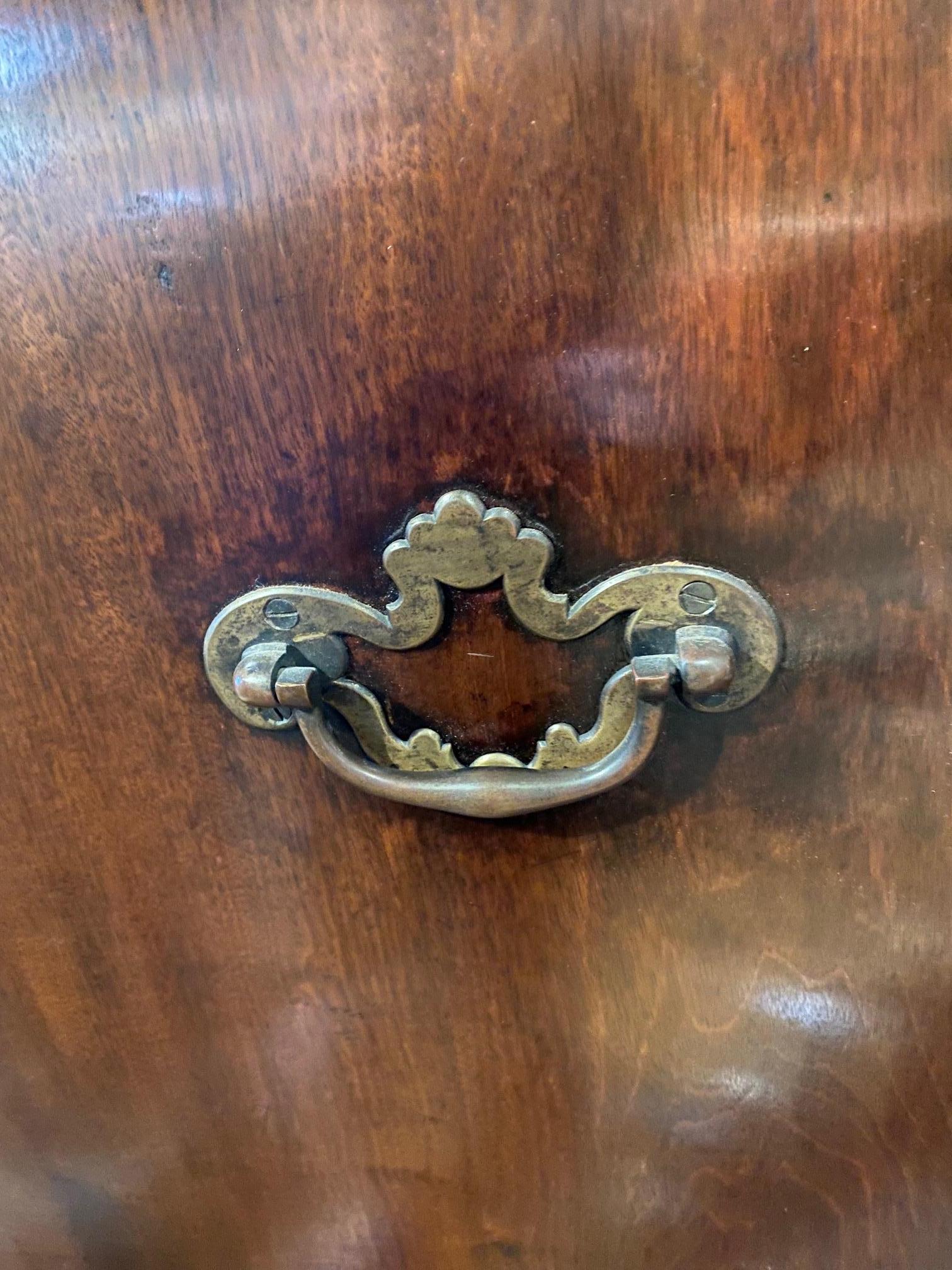 18th-Century George II Mahogany Linen Press, Attributed, Giles Grendey For Sale 10
