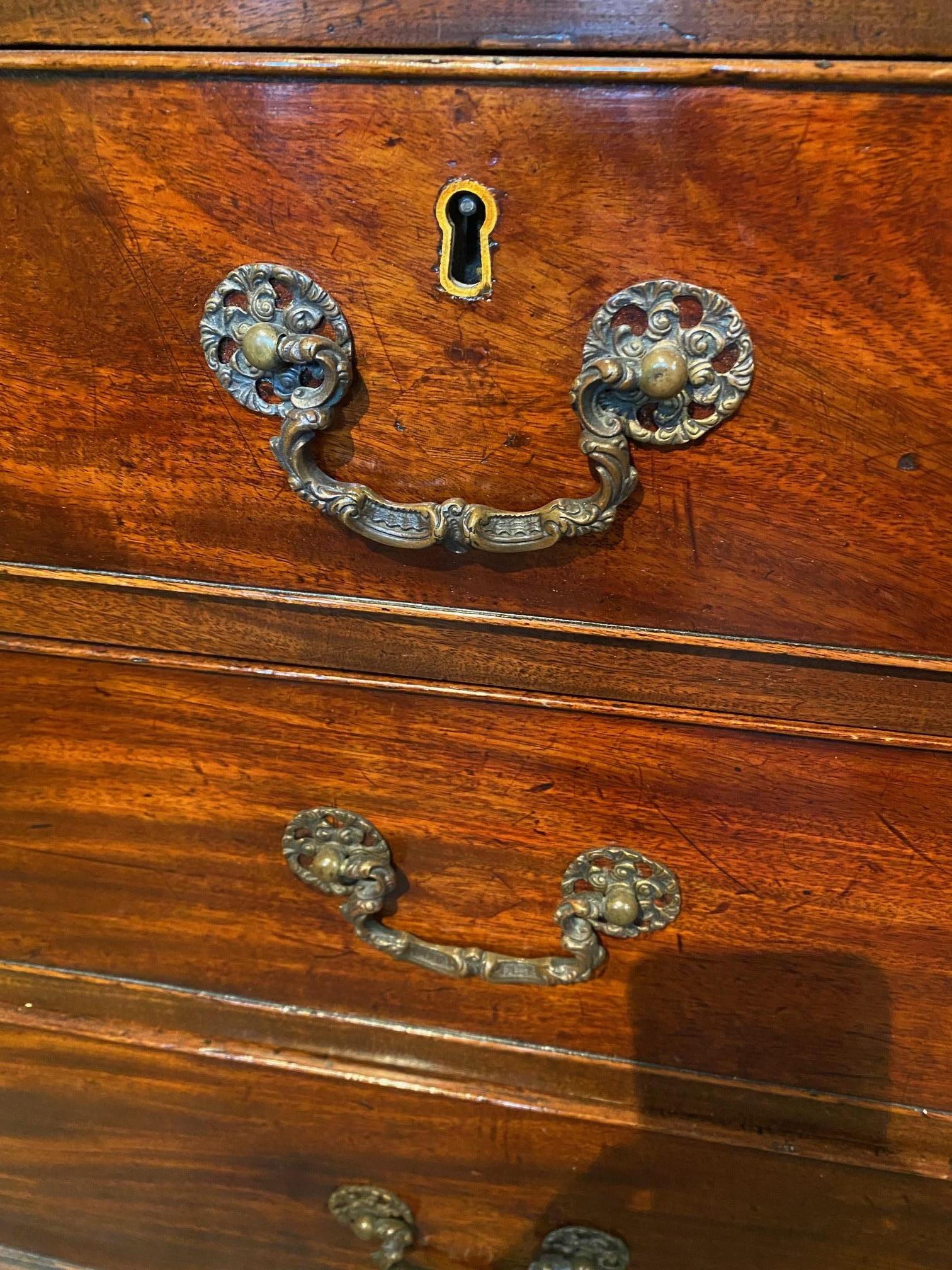 18th-Century George II Mahogany Linen Press, Attributed, Giles Grendey For Sale 11