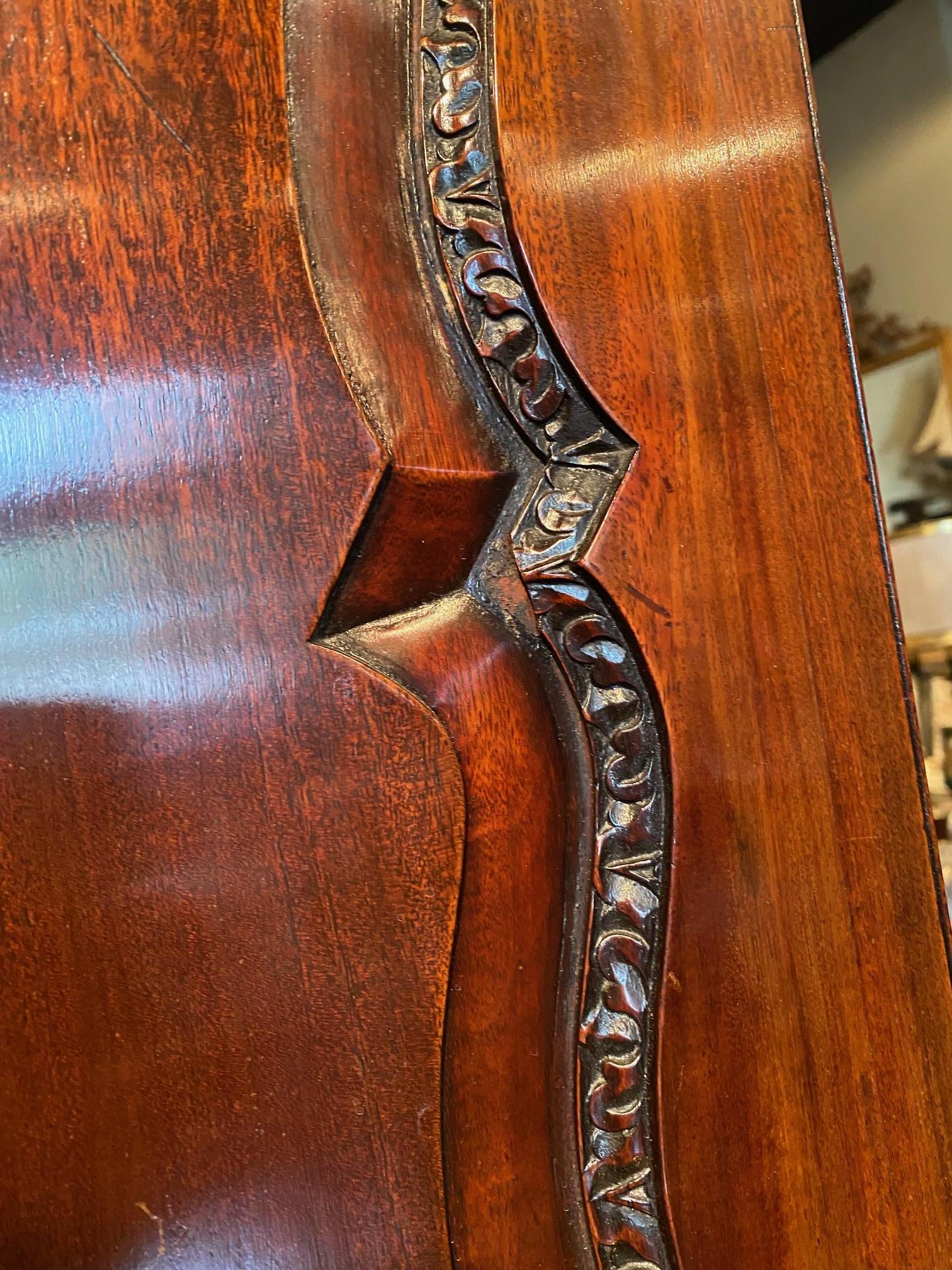 18th-Century George II Mahogany Linen Press, Attributed, Giles Grendey For Sale 4