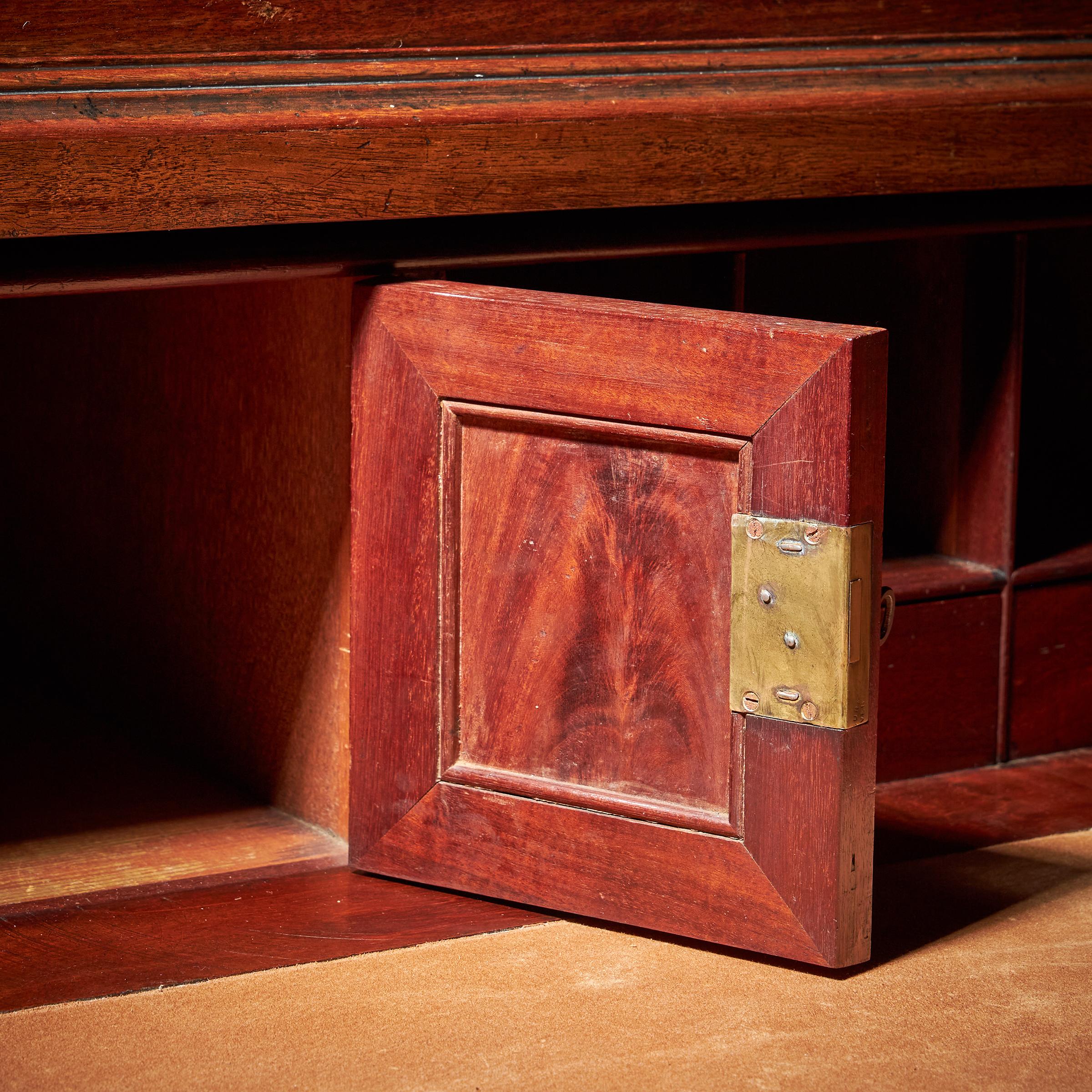 18th-Century George II Mahogany Secretaire Linen Press, Attributed, Giles Grendey For Sale 1