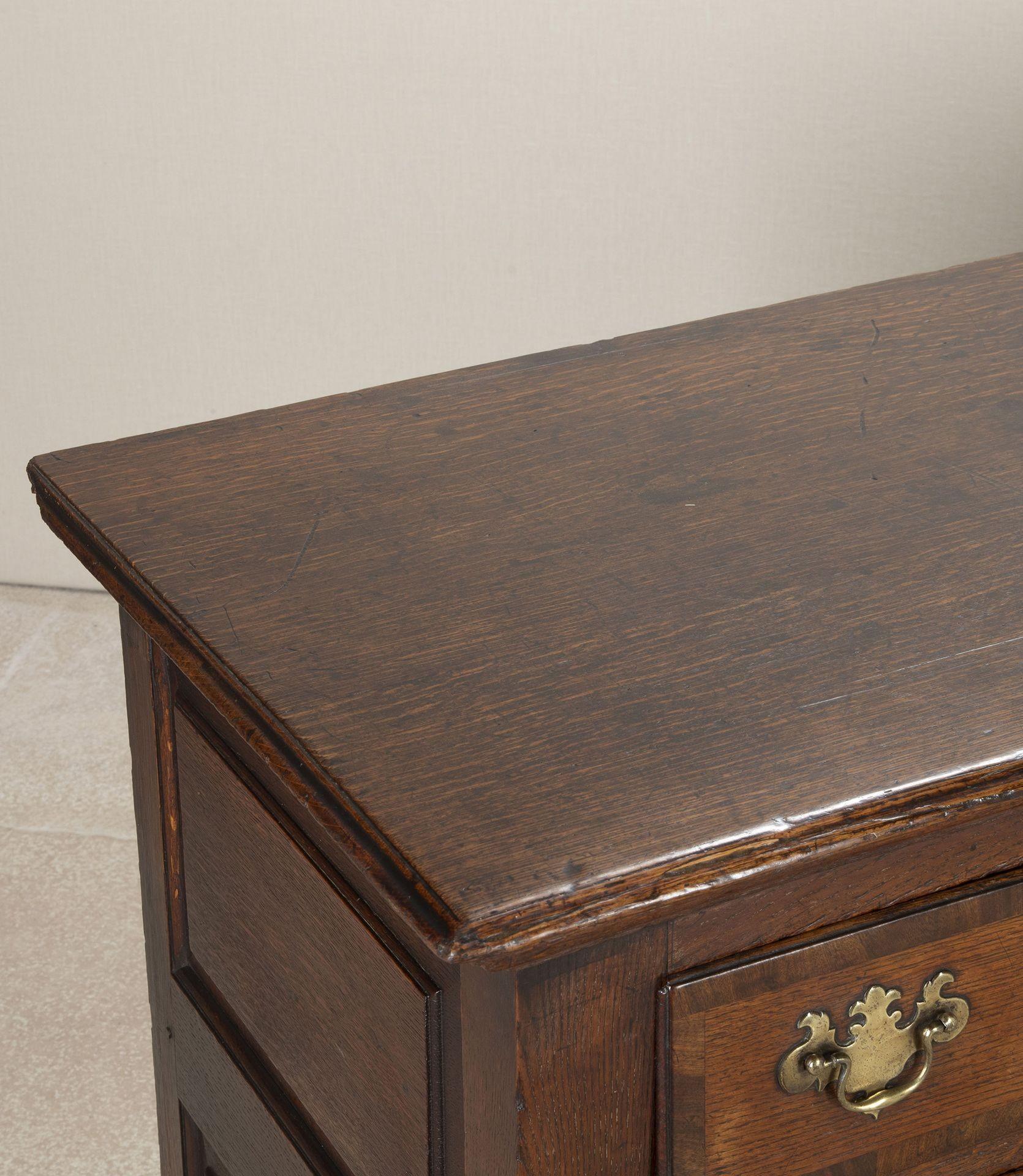 18th Century George II Nine Drawer Dresser Base For Sale 3