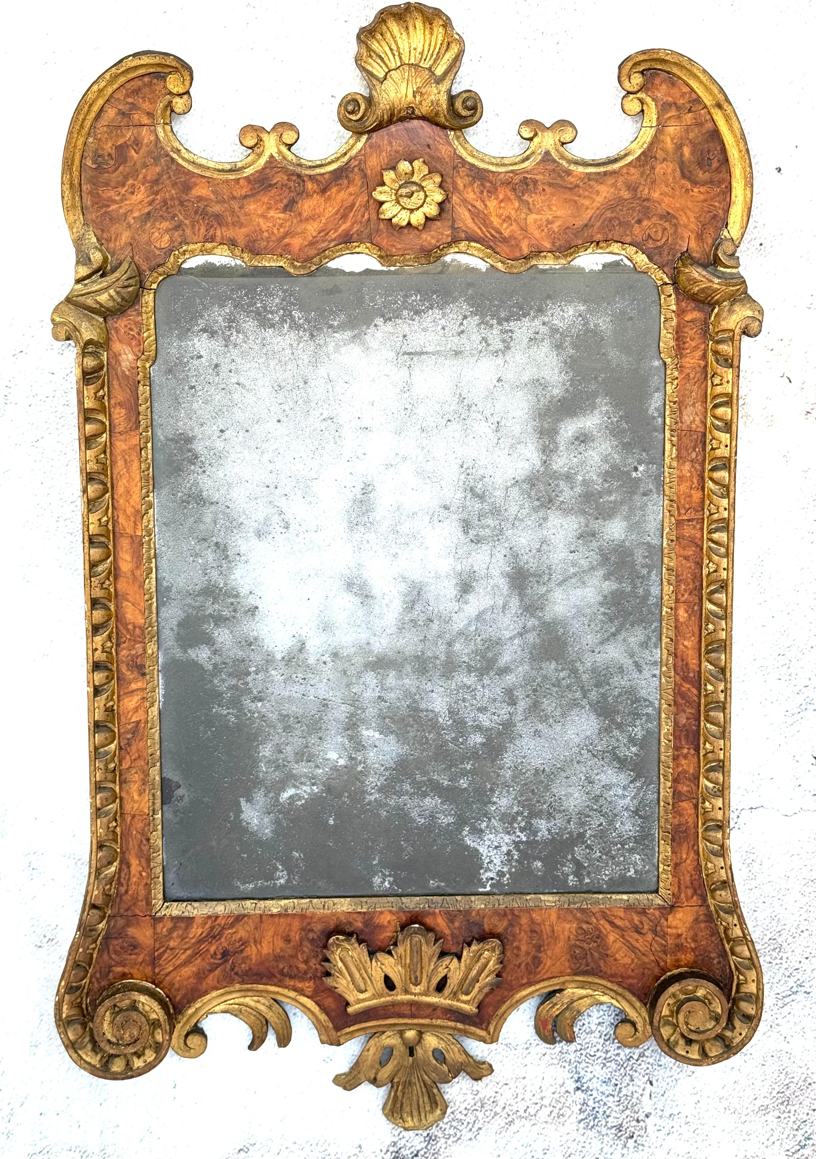 18th Century George II Parcel Gilt and Walnut Mirror For Sale 7